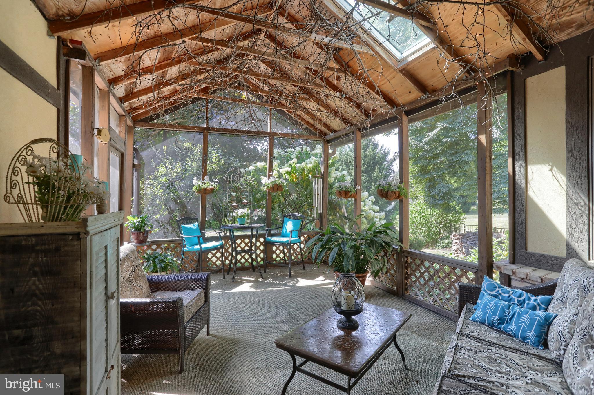 BANBURY CROSS - Residential