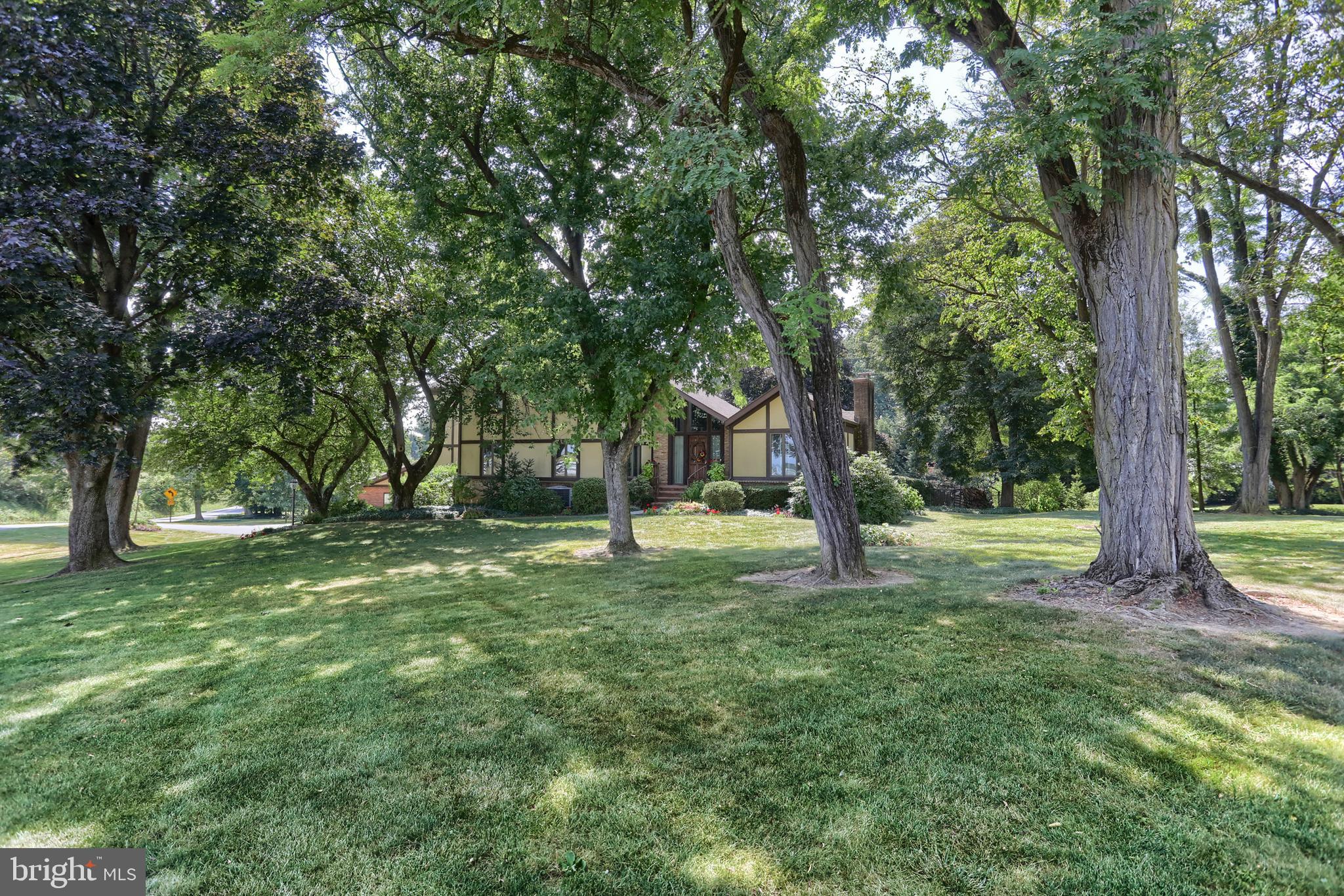 BANBURY CROSS - Residential