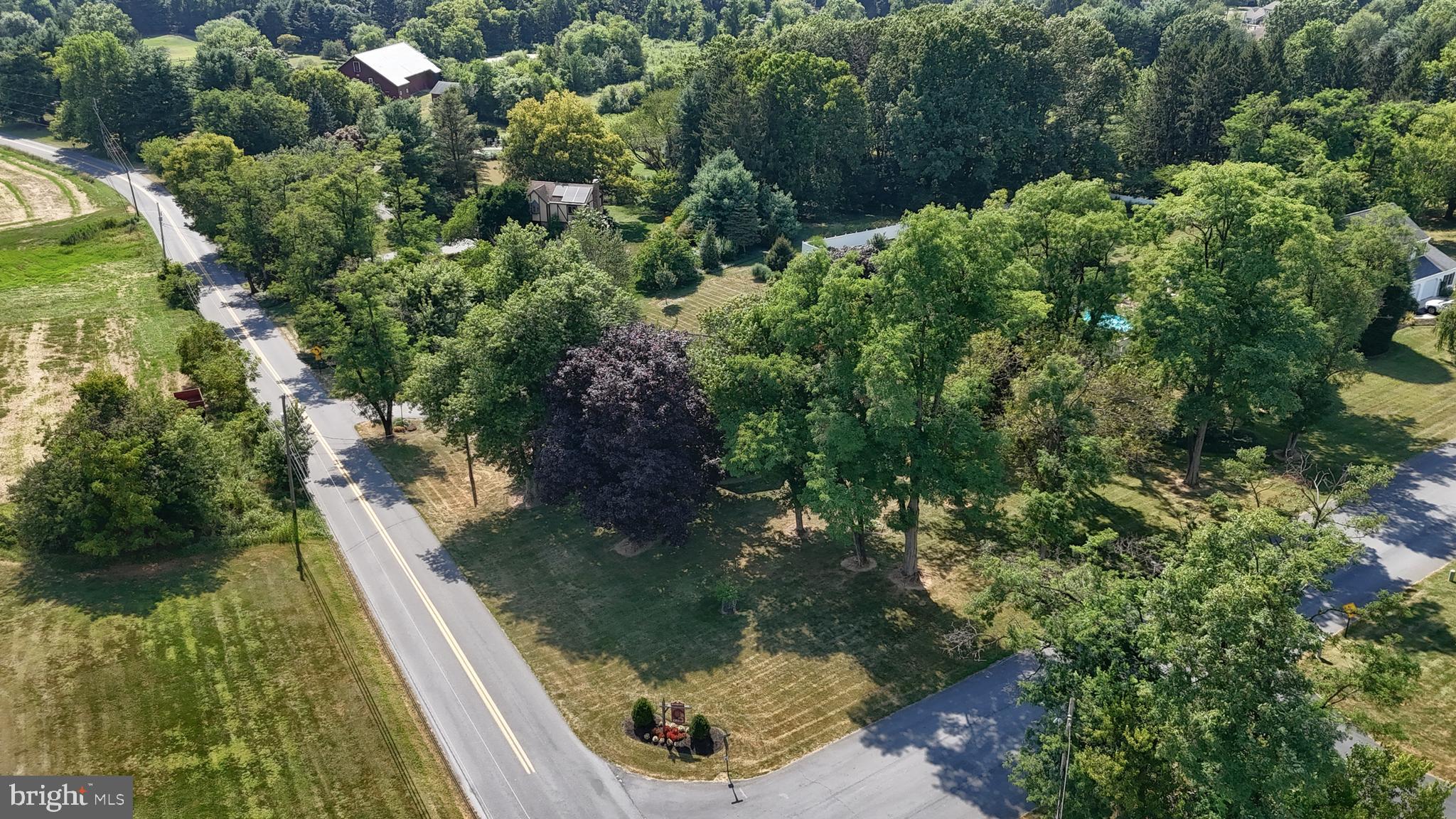 BANBURY CROSS - Residential