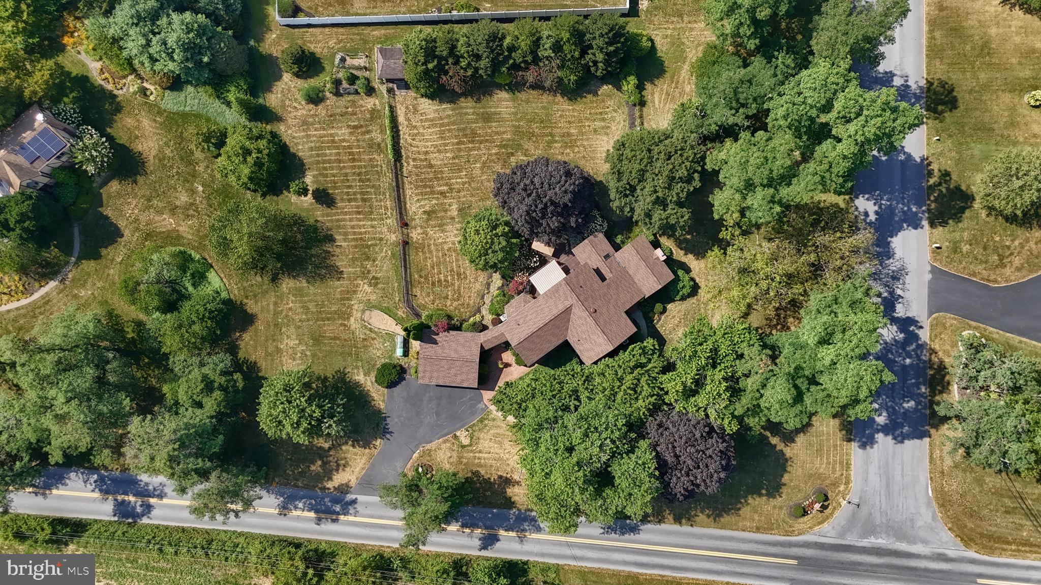 BANBURY CROSS - Residential