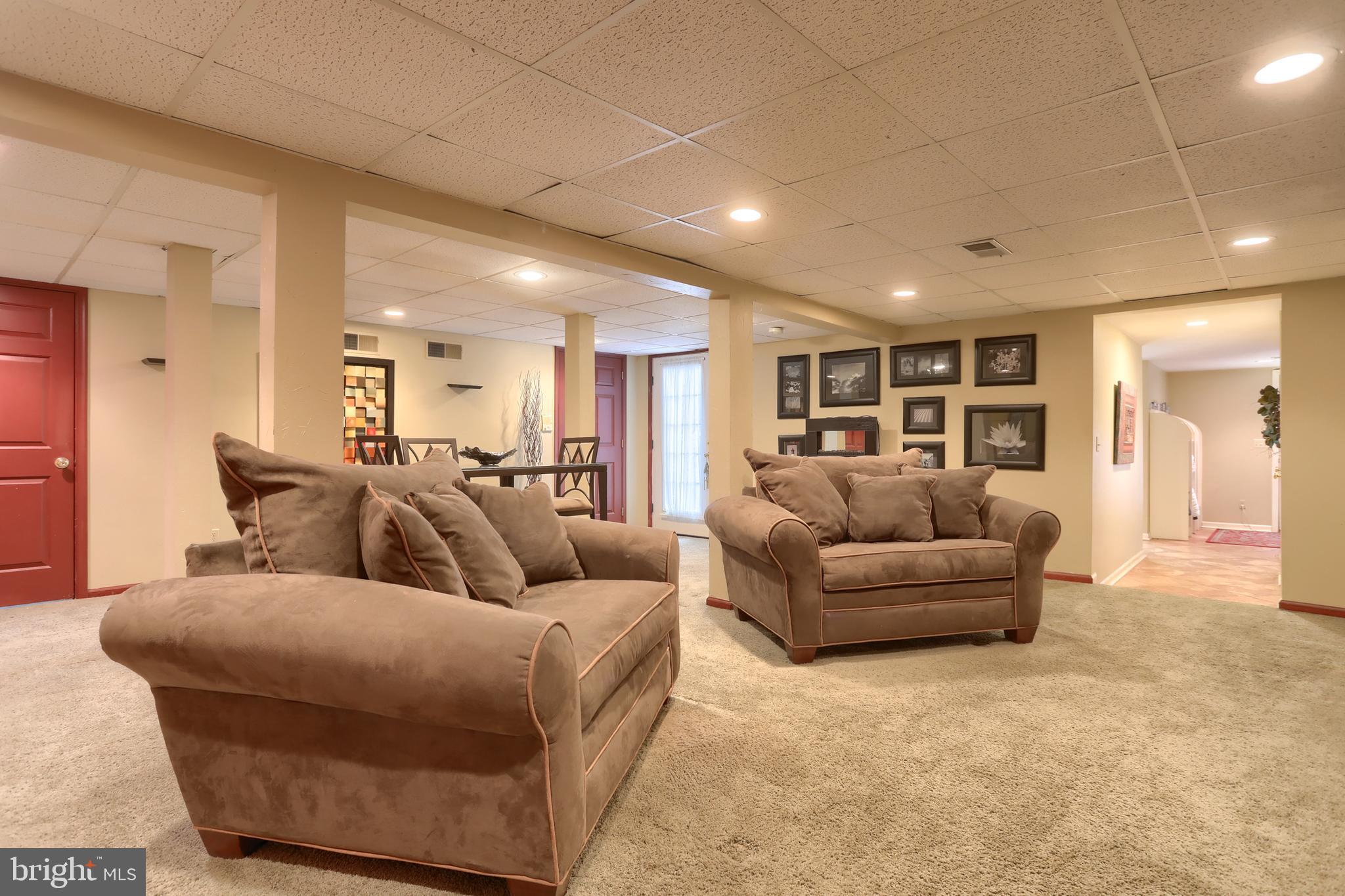 BANBURY CROSS - Residential