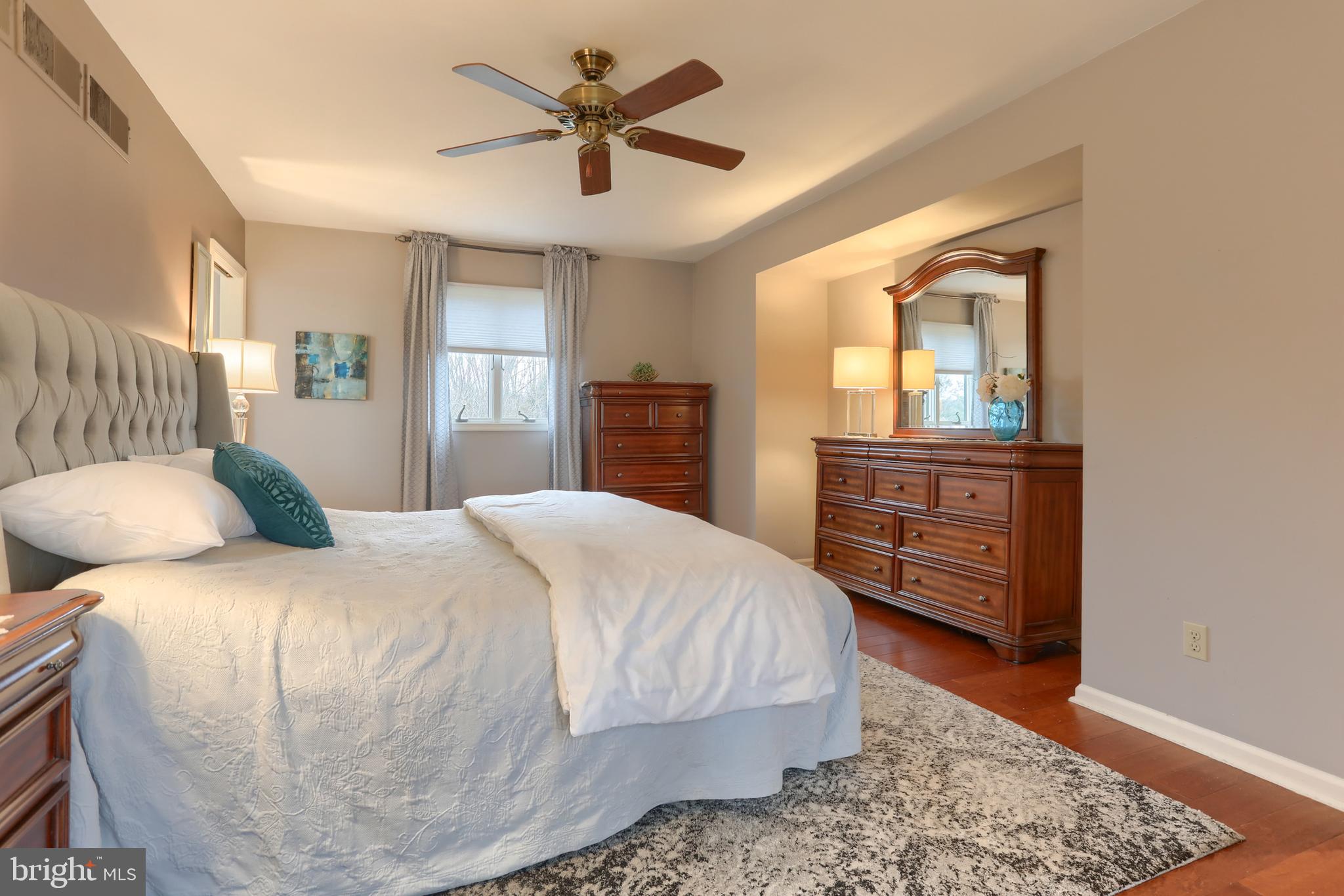 BANBURY CROSS - Residential