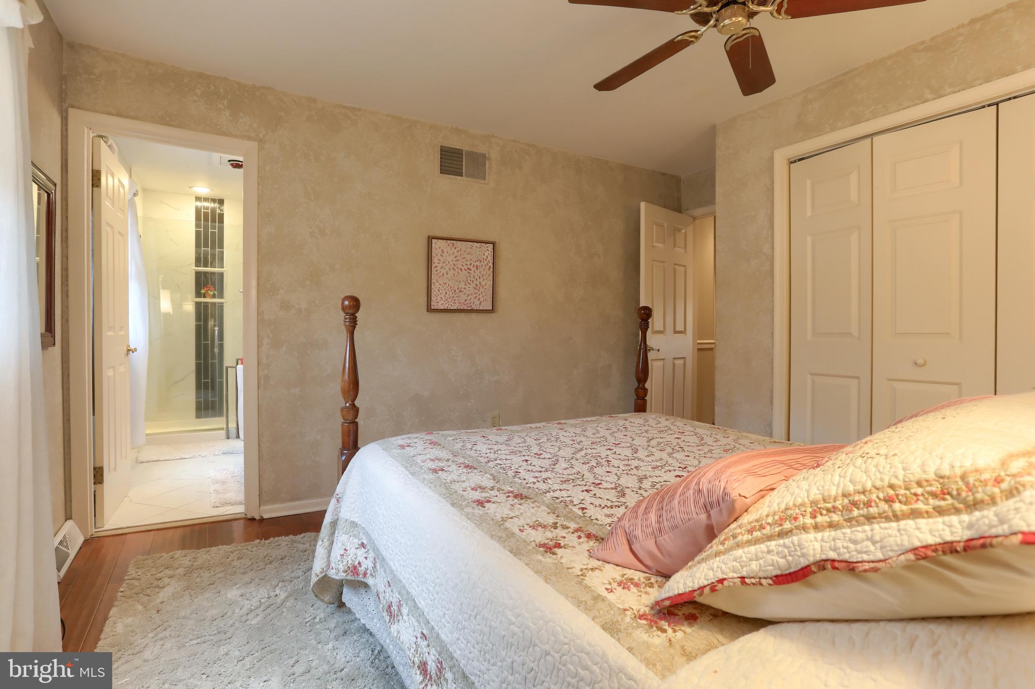 BANBURY CROSS - Residential