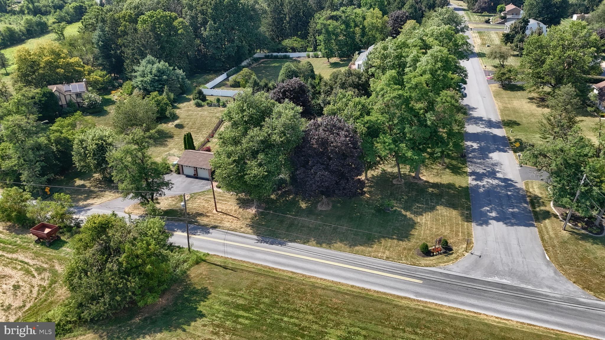 BANBURY CROSS - Residential