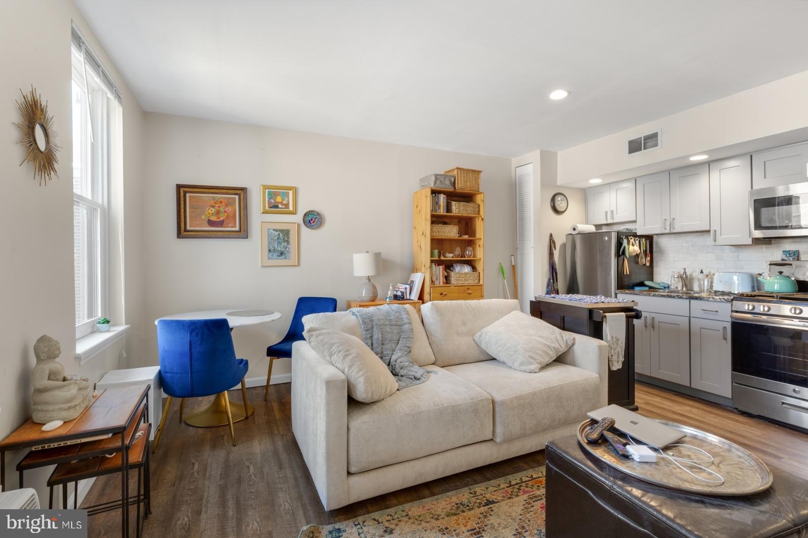 FITLER SQUARE - Residential Lease