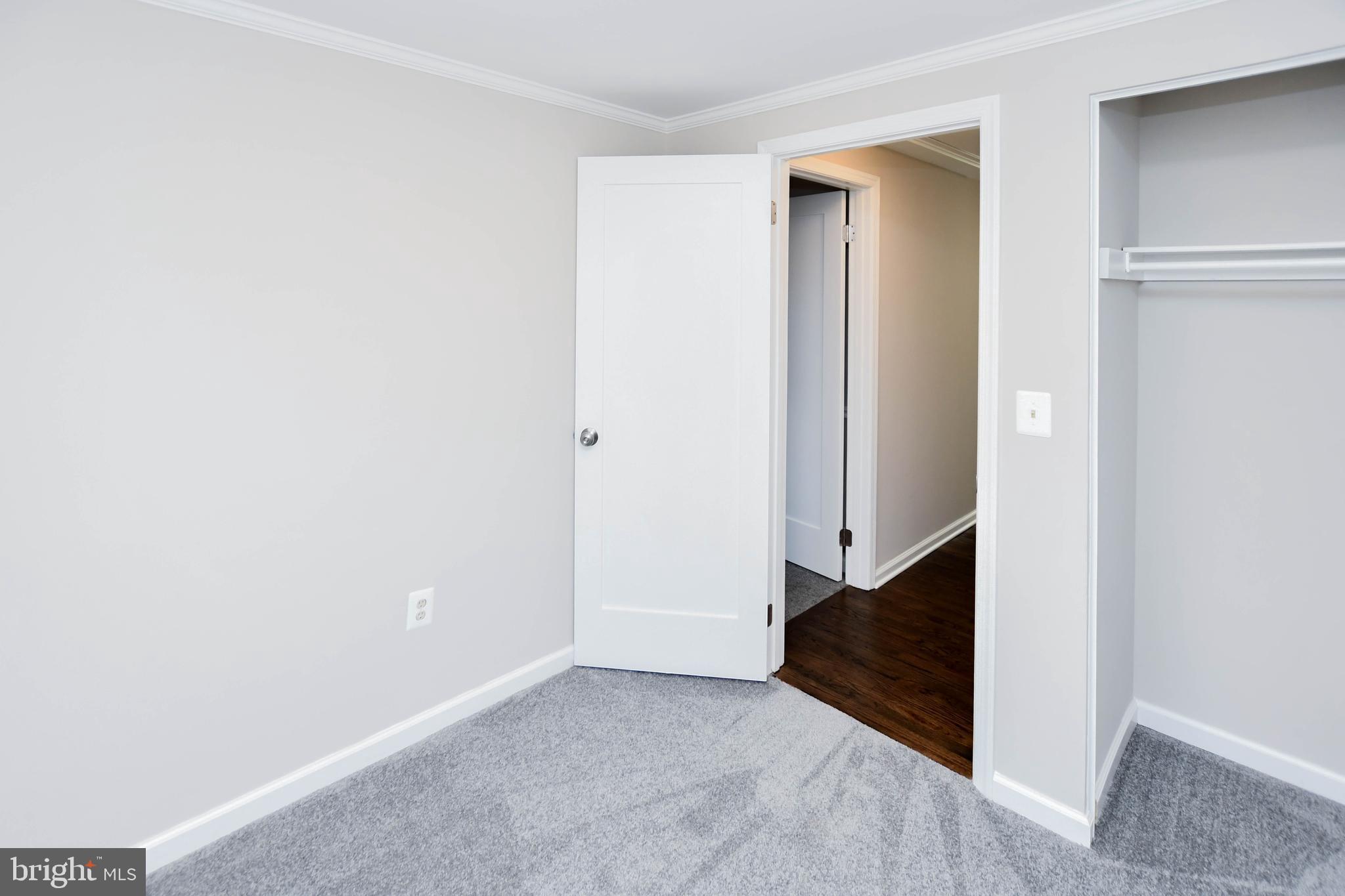 COUNTRYSIDE - Residential