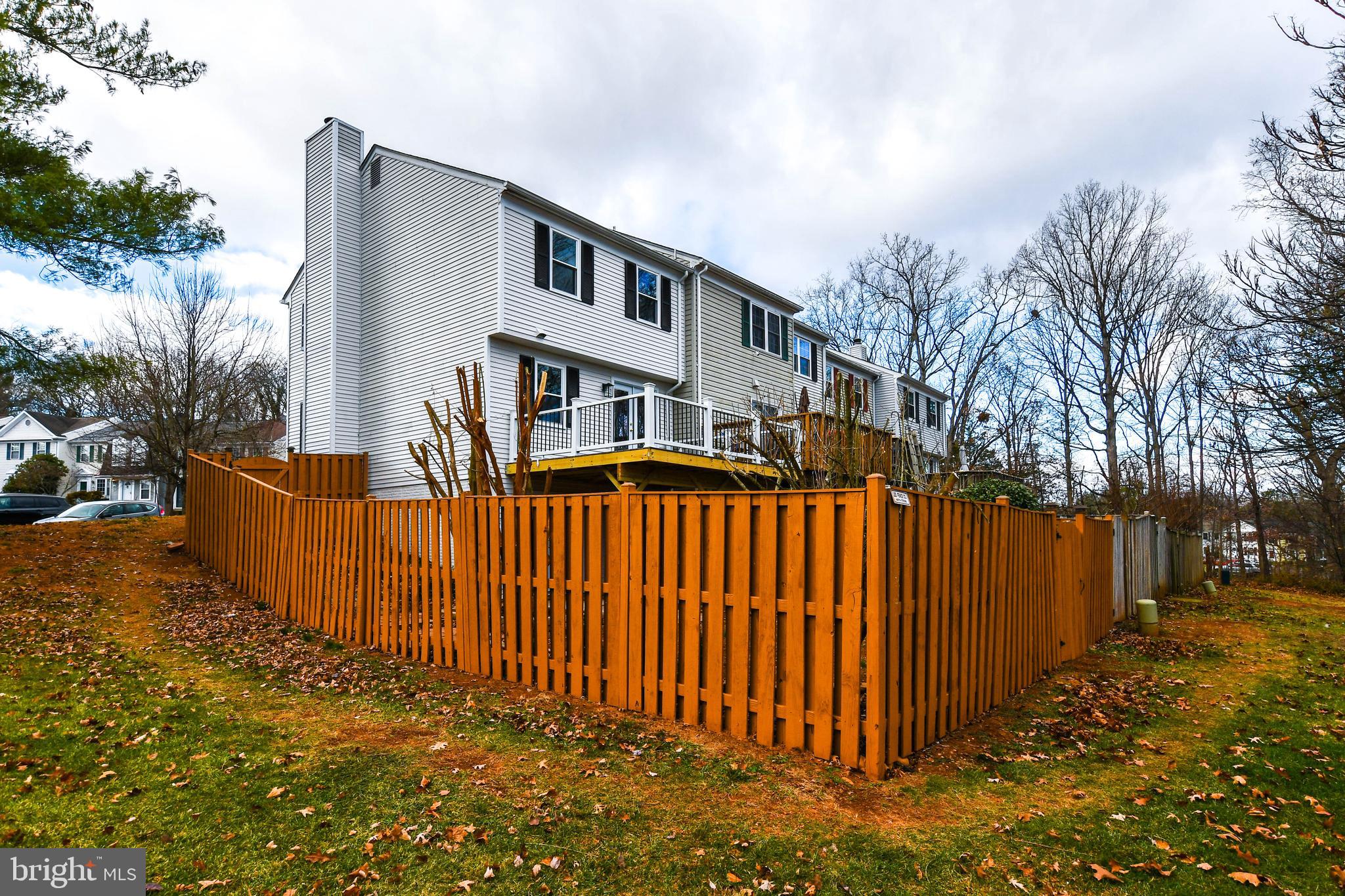 COUNTRYSIDE - Residential