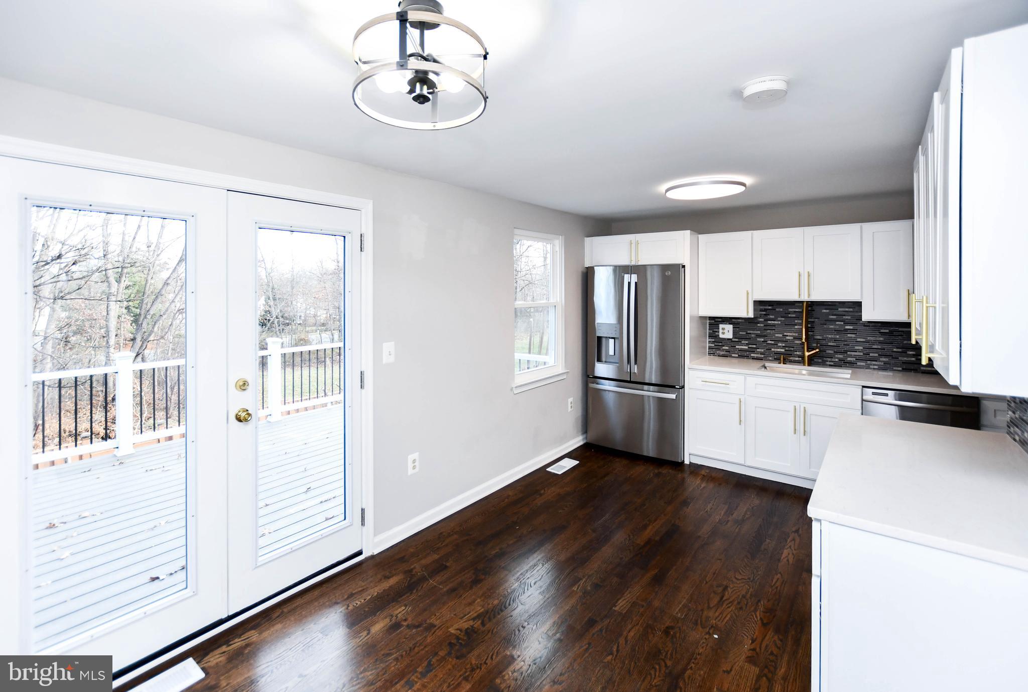 COUNTRYSIDE - Residential