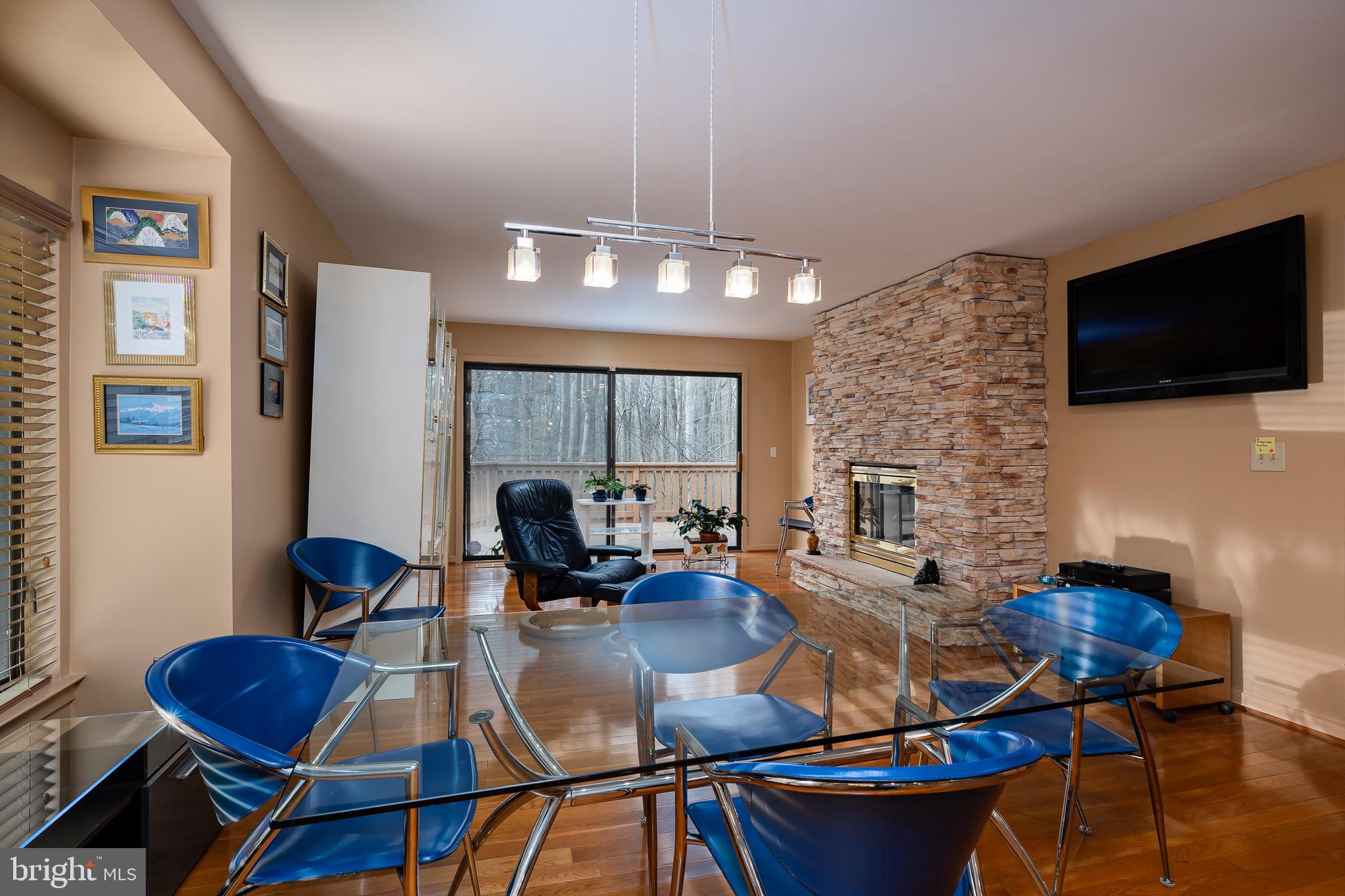 HICKORY RIDGE - Residential