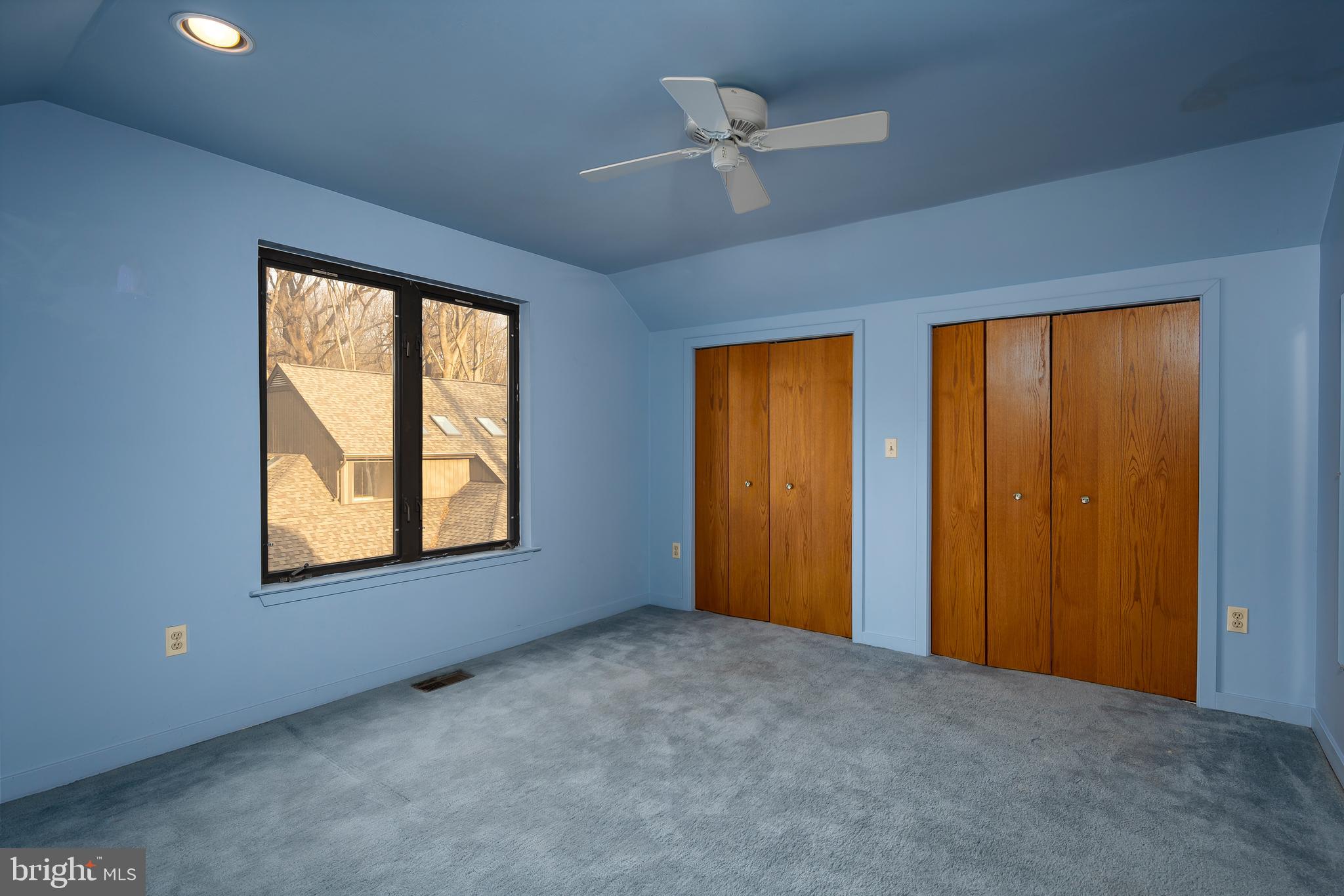 HICKORY RIDGE - Residential