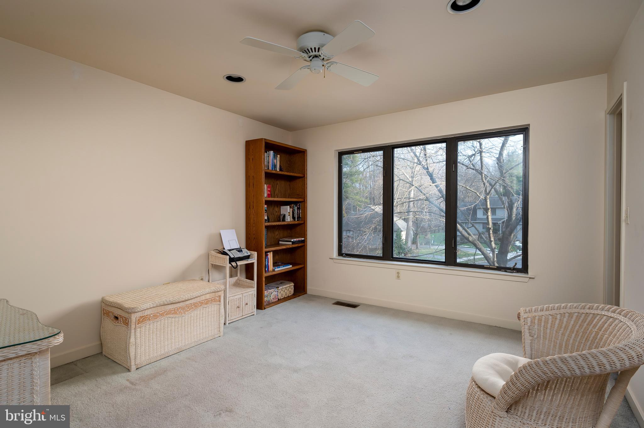 HICKORY RIDGE - Residential