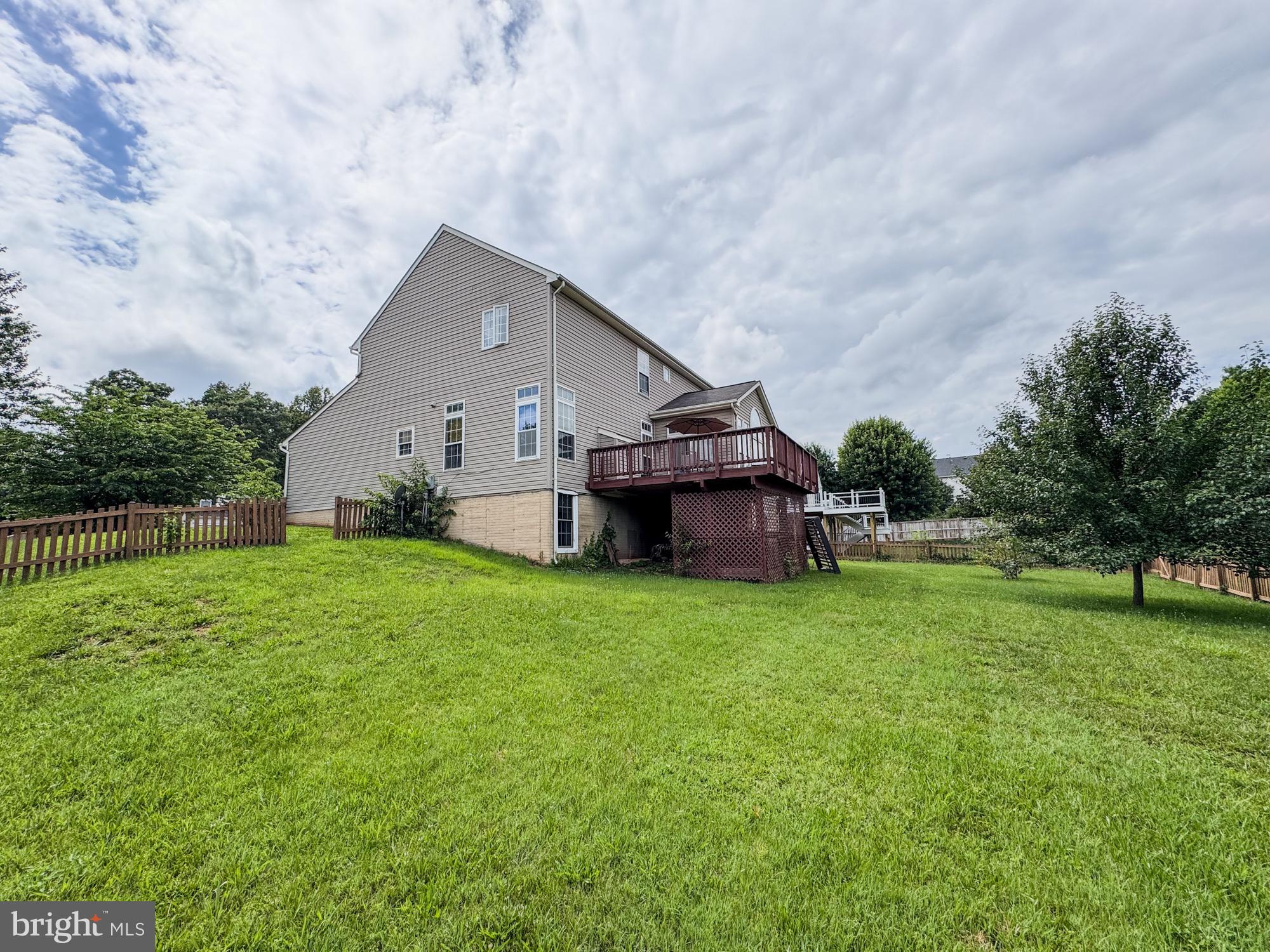 10496 NEALE SOUND COURT