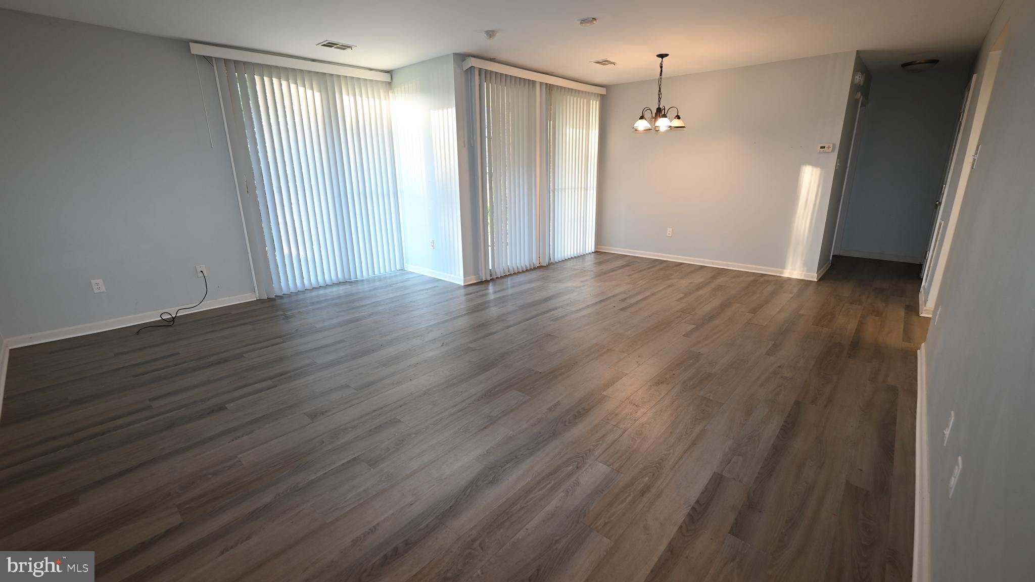 PINES CONDOMINIUM - Residential