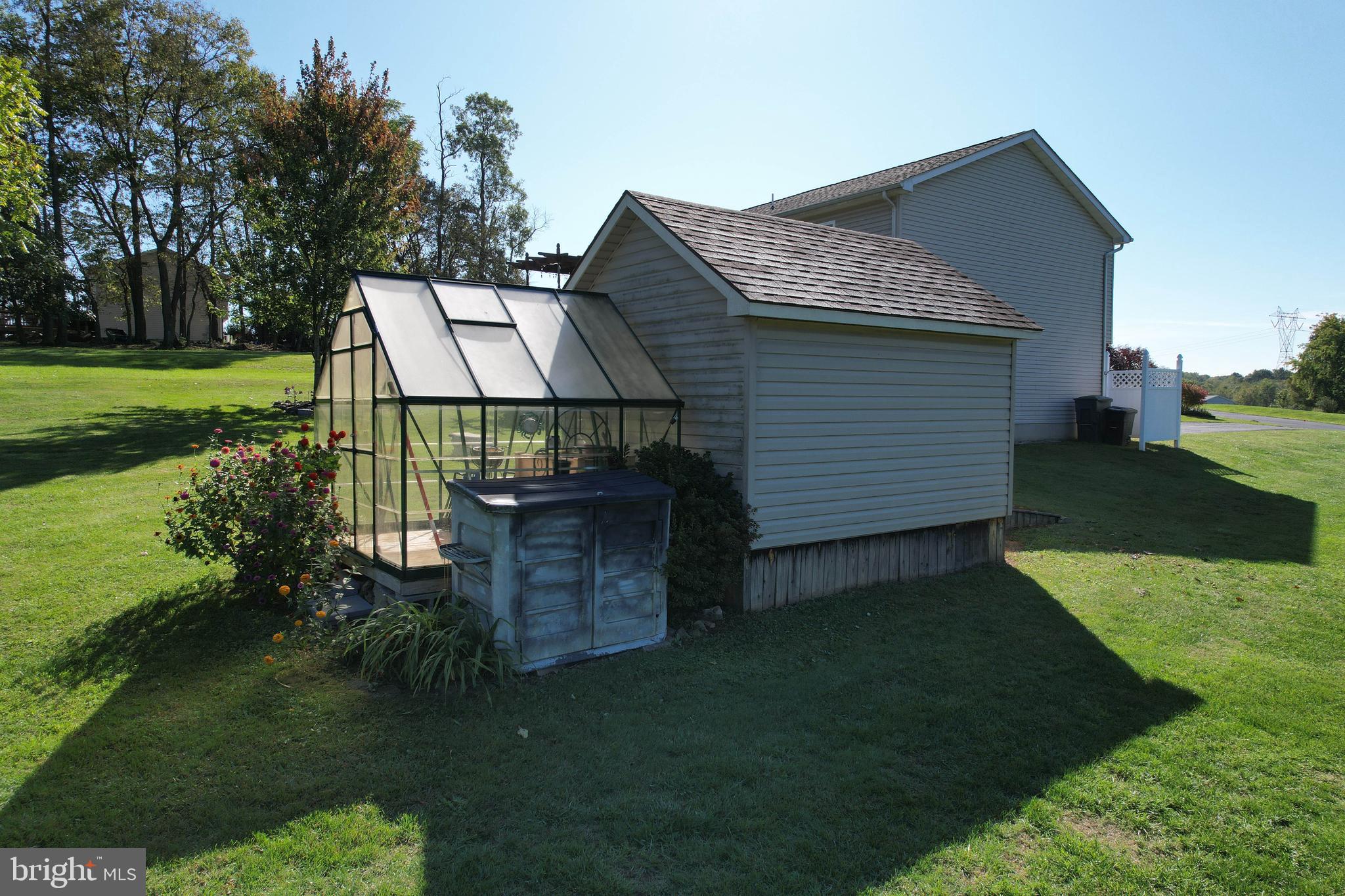 CROWN POINTE NORTH - Residential