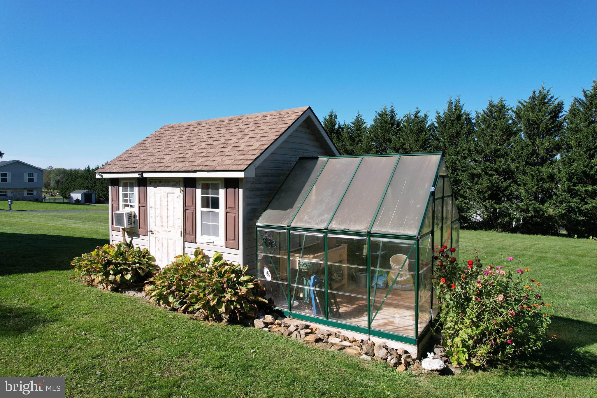 CROWN POINTE NORTH - Residential