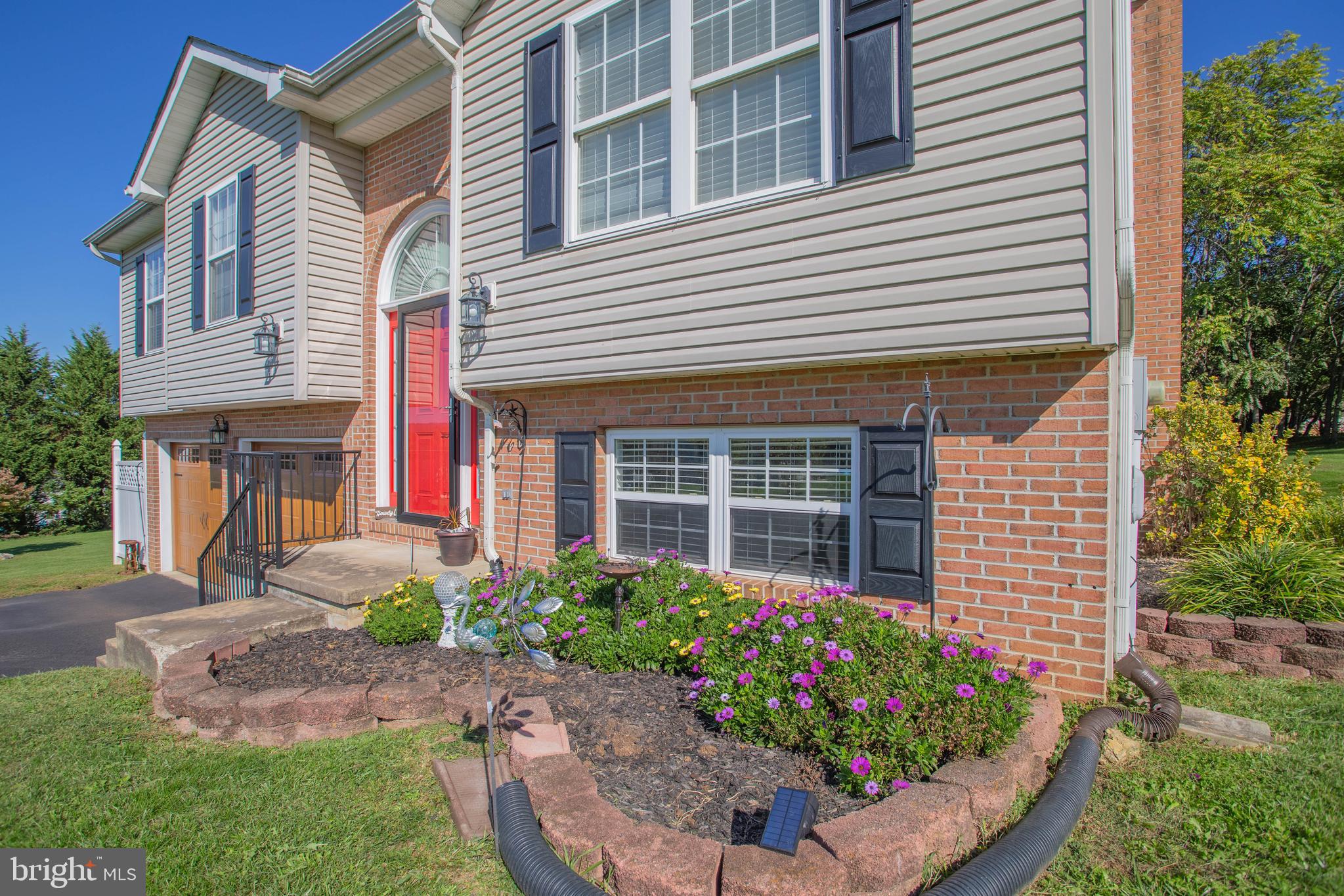 CROWN POINTE NORTH - Residential