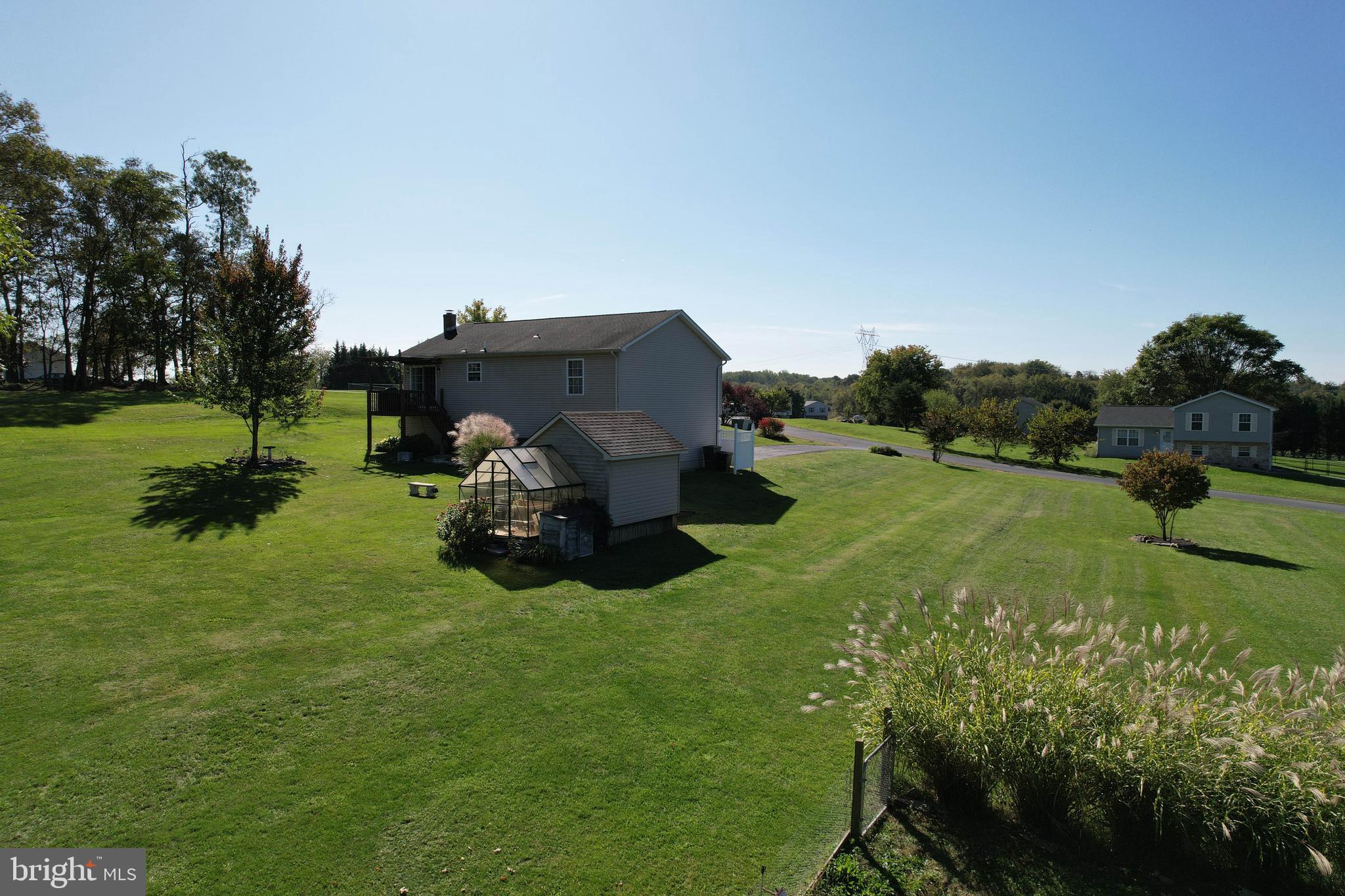 CROWN POINTE NORTH - Residential