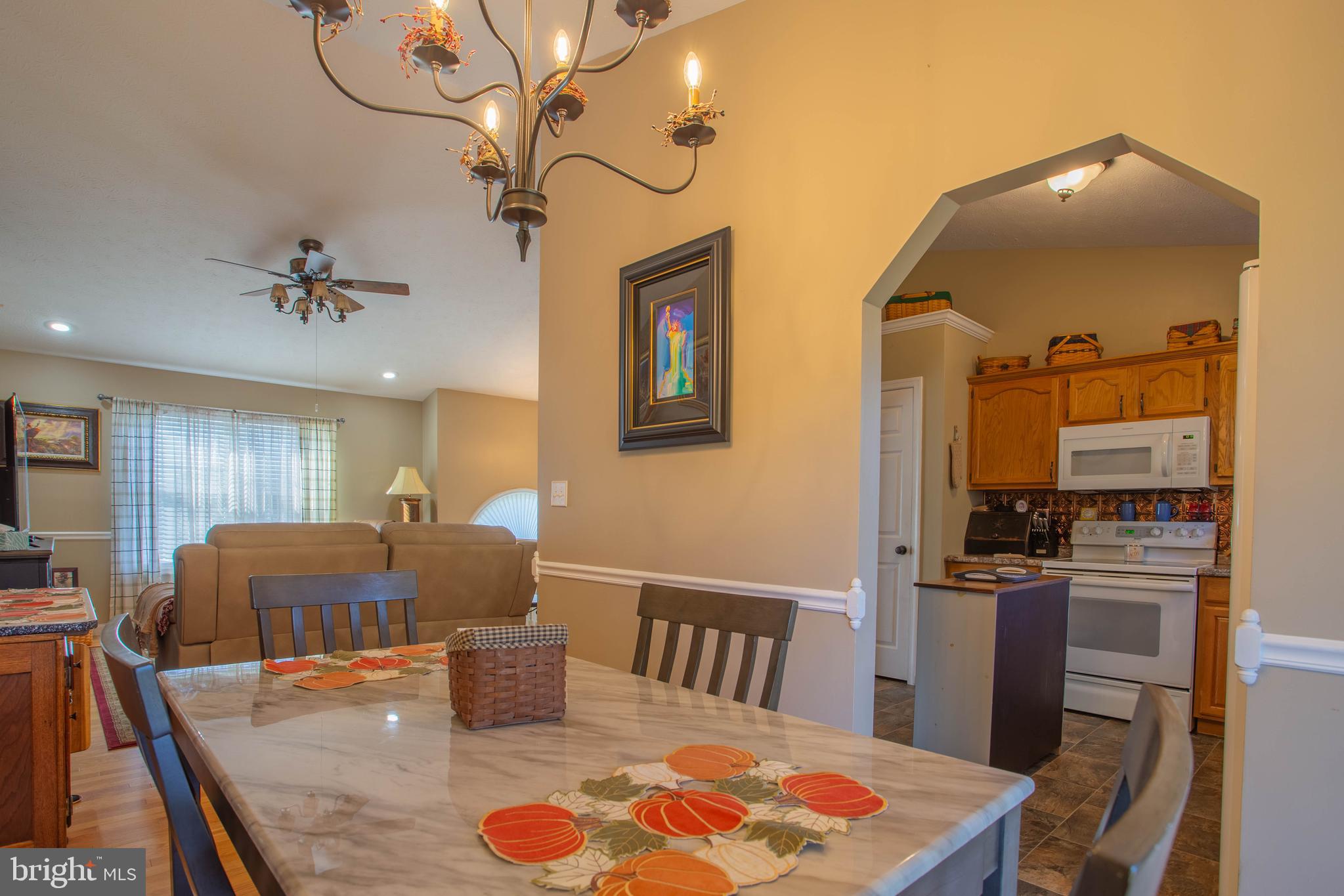 CROWN POINTE NORTH - Residential