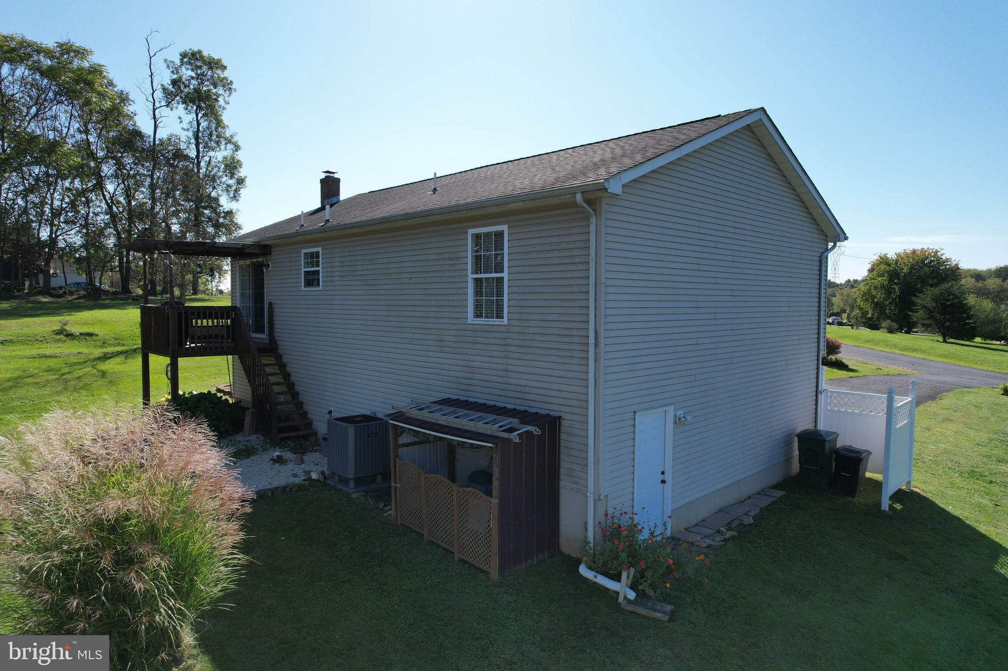 CROWN POINTE NORTH - Residential