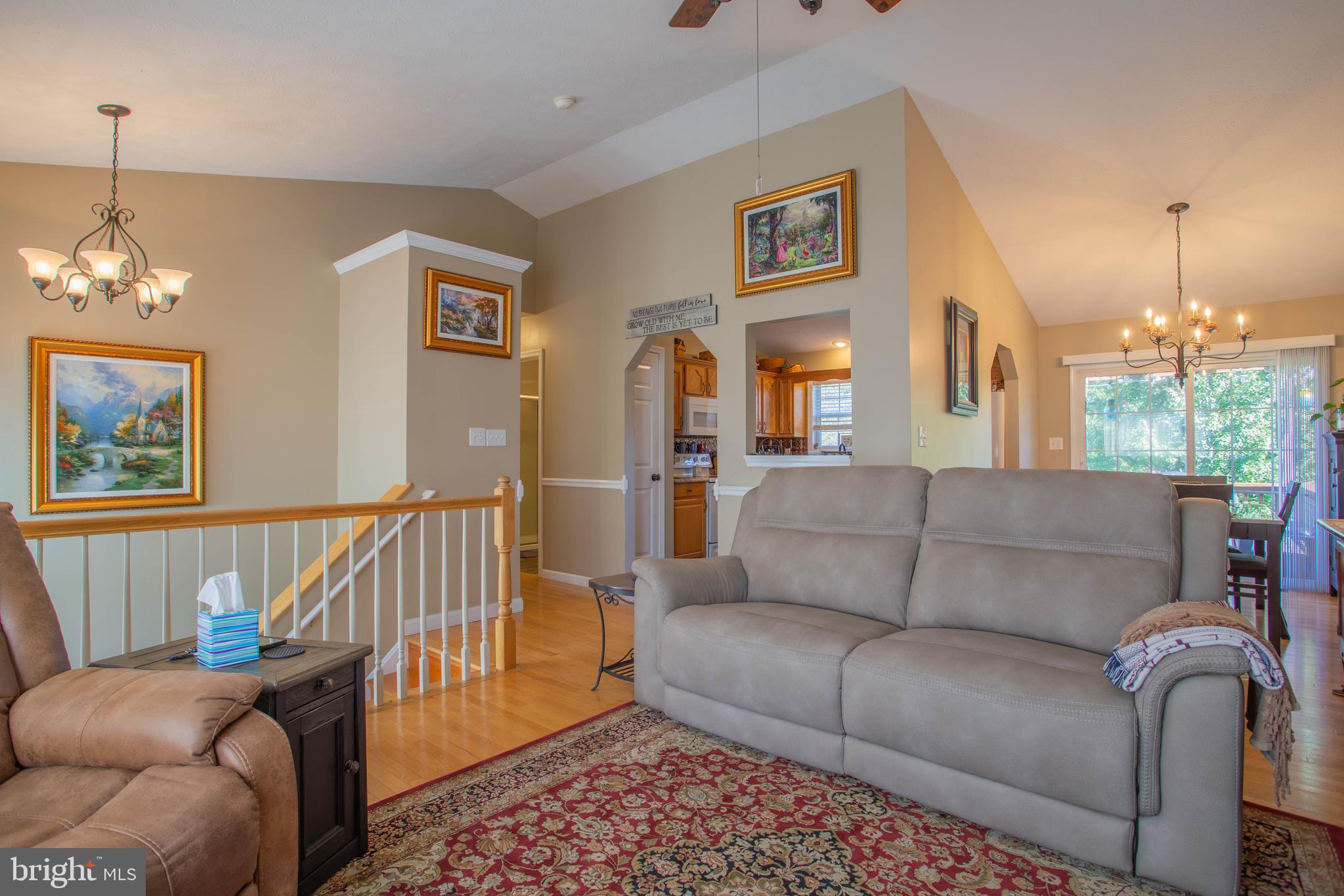 CROWN POINTE NORTH - Residential