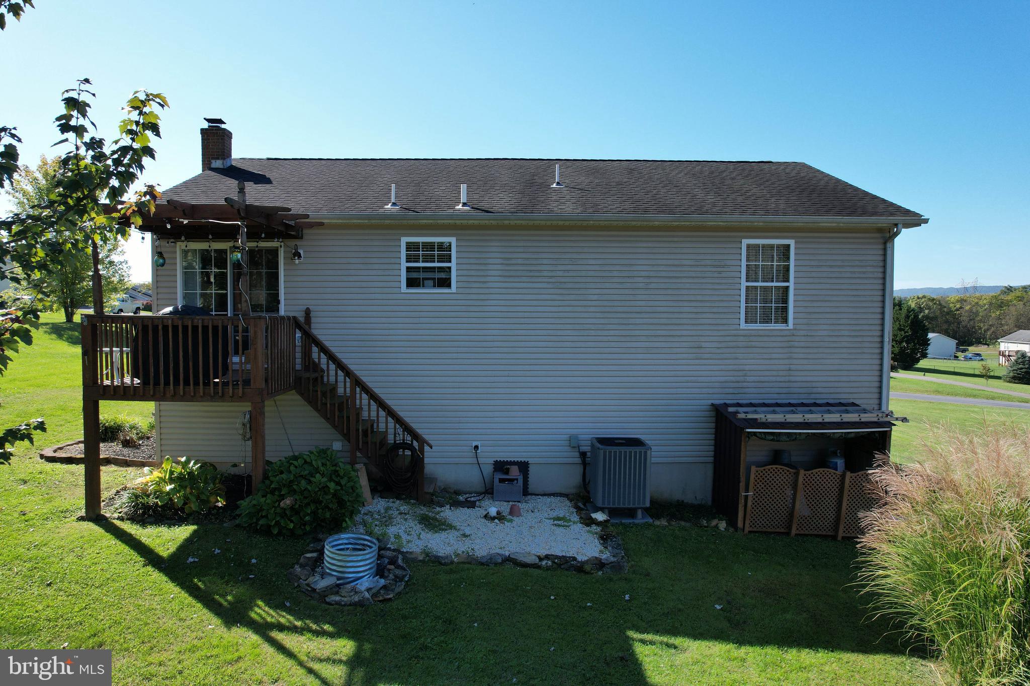 CROWN POINTE NORTH - Residential