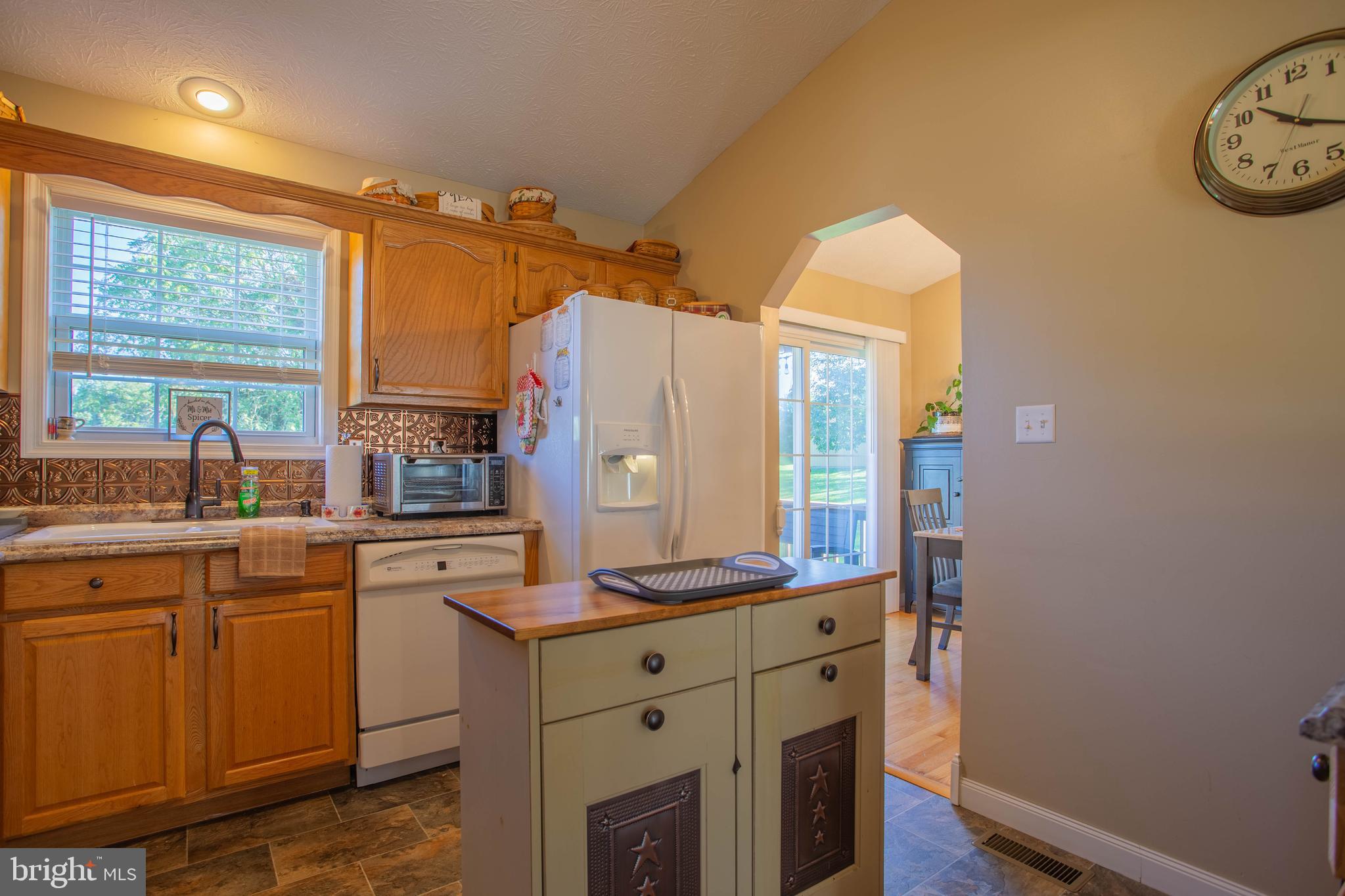 CROWN POINTE NORTH - Residential