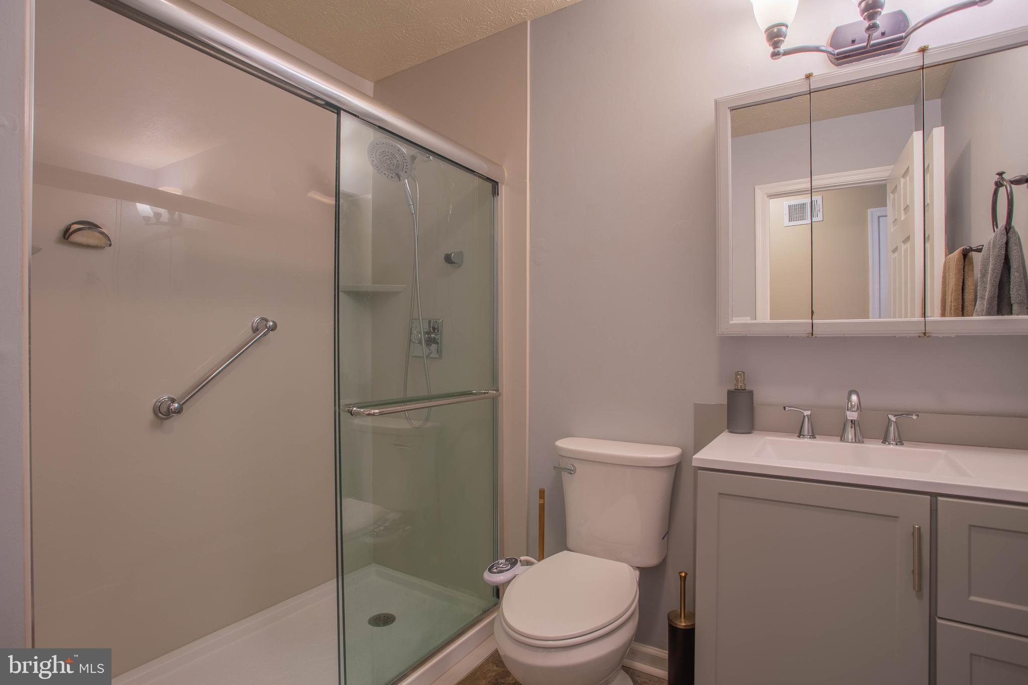 CROWN POINTE NORTH - Residential