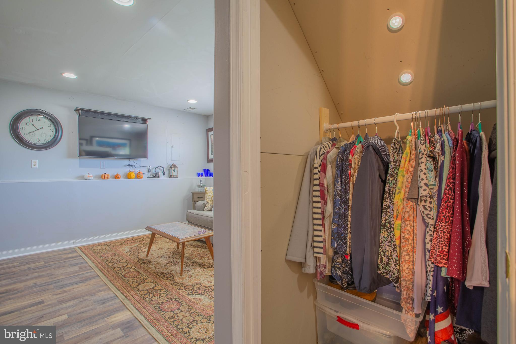 CROWN POINTE NORTH - Residential