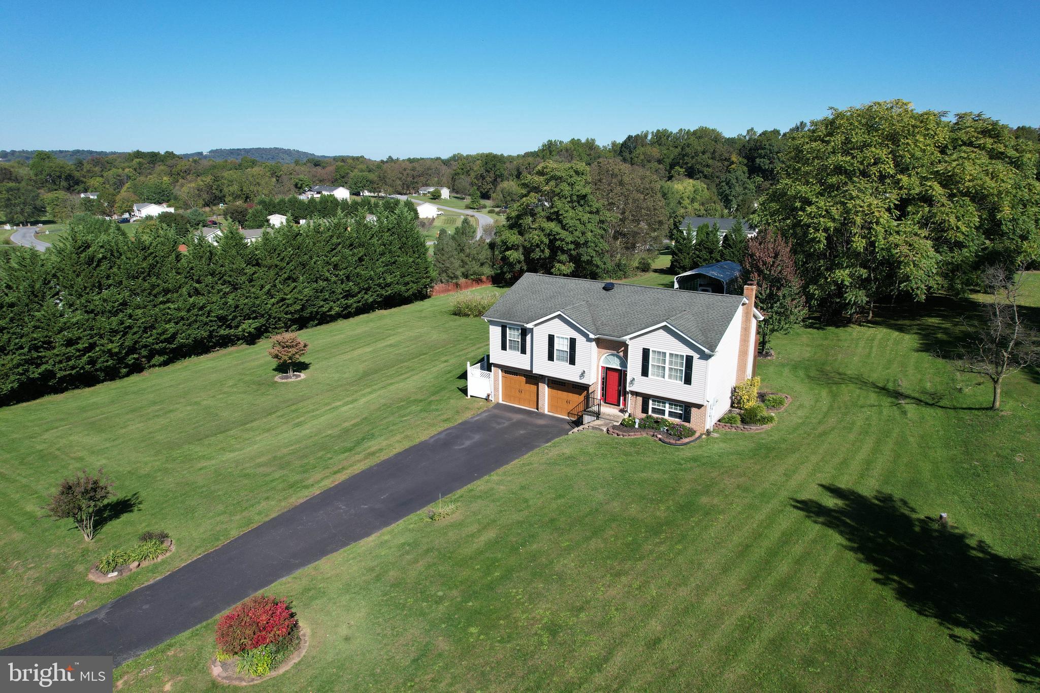 CROWN POINTE NORTH - Residential