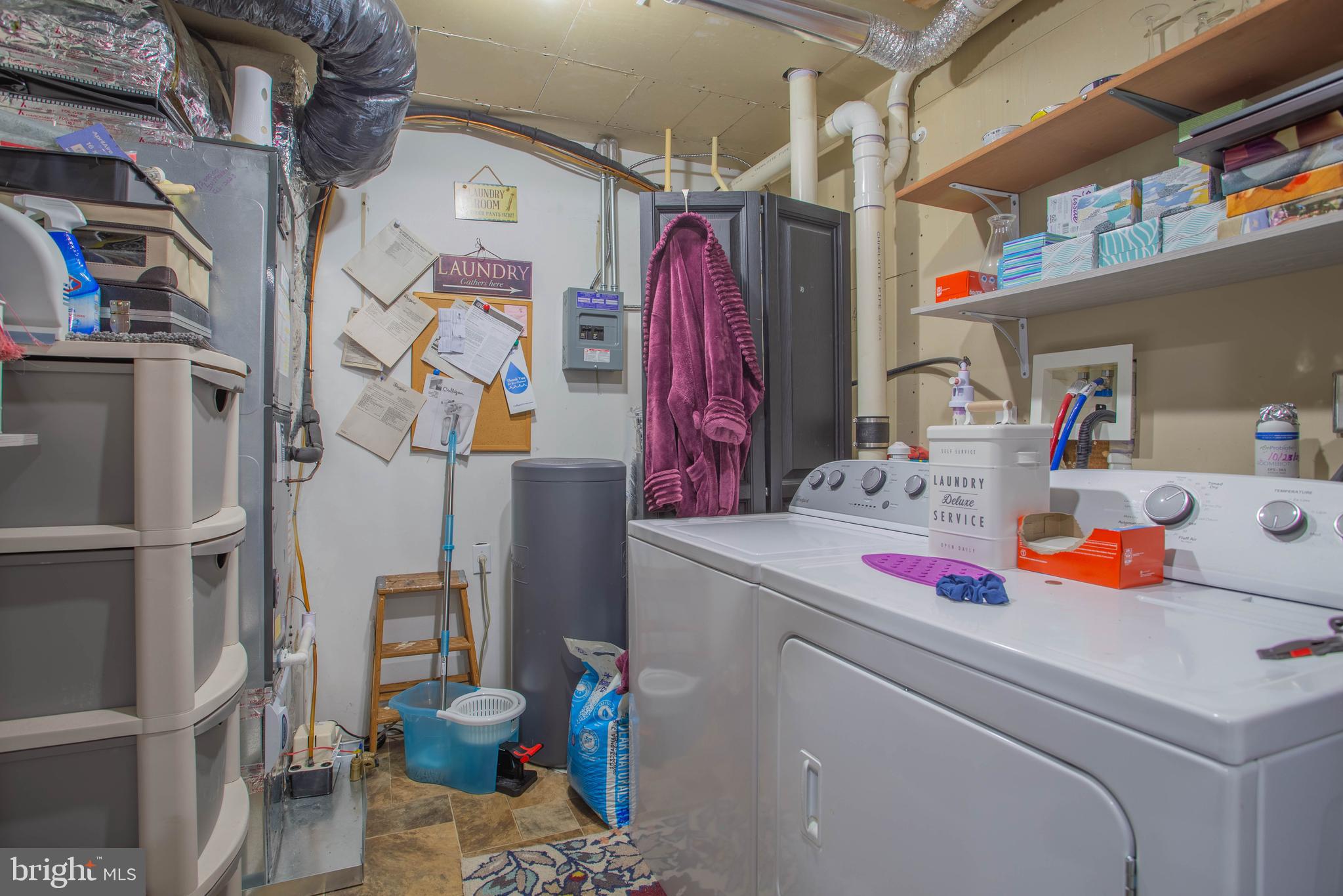 CROWN POINTE NORTH - Residential