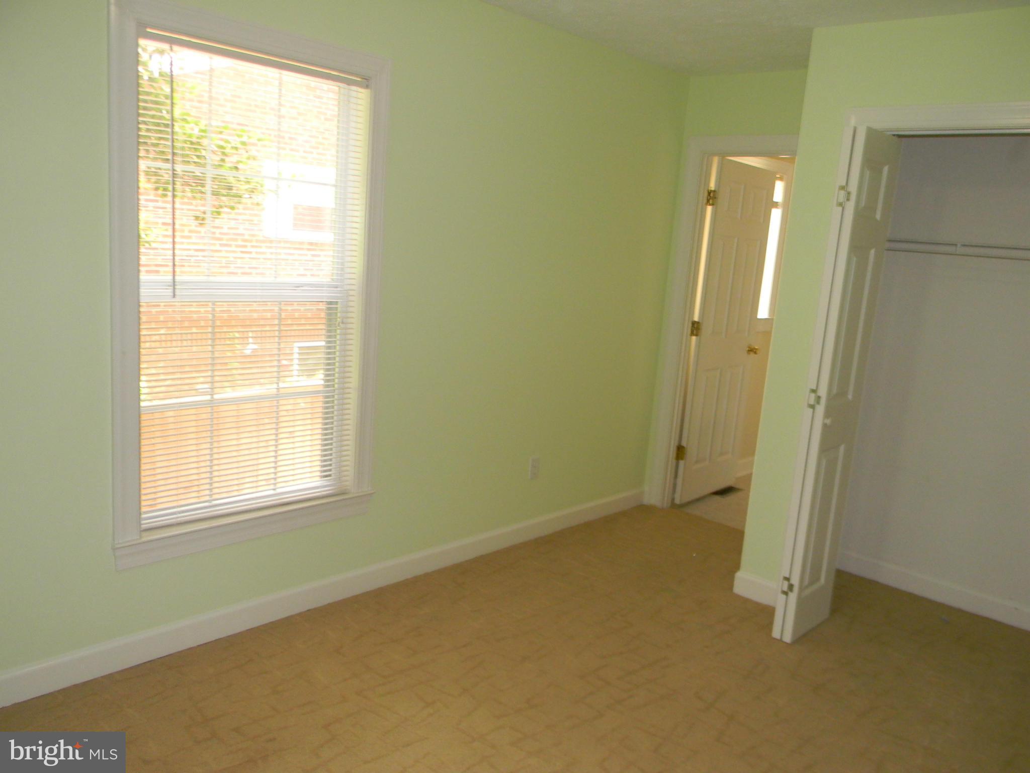 OAKCREST - Residential Lease