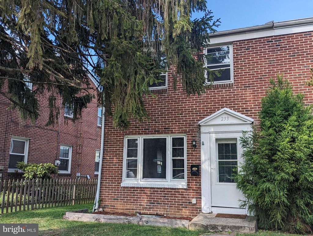 Photo of 233 EUCLID AVE, LANCASTER, PA 17603 (MLS # PALA2039958)