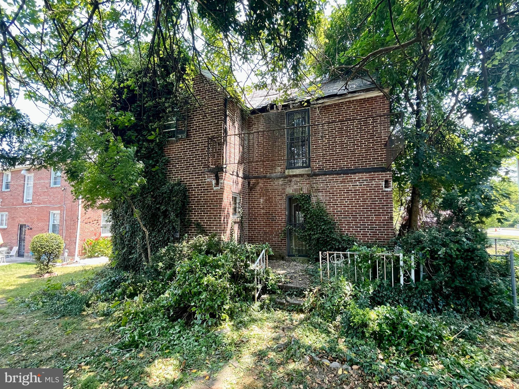 EDNOR GARDENS - LAKESIDE - Residential