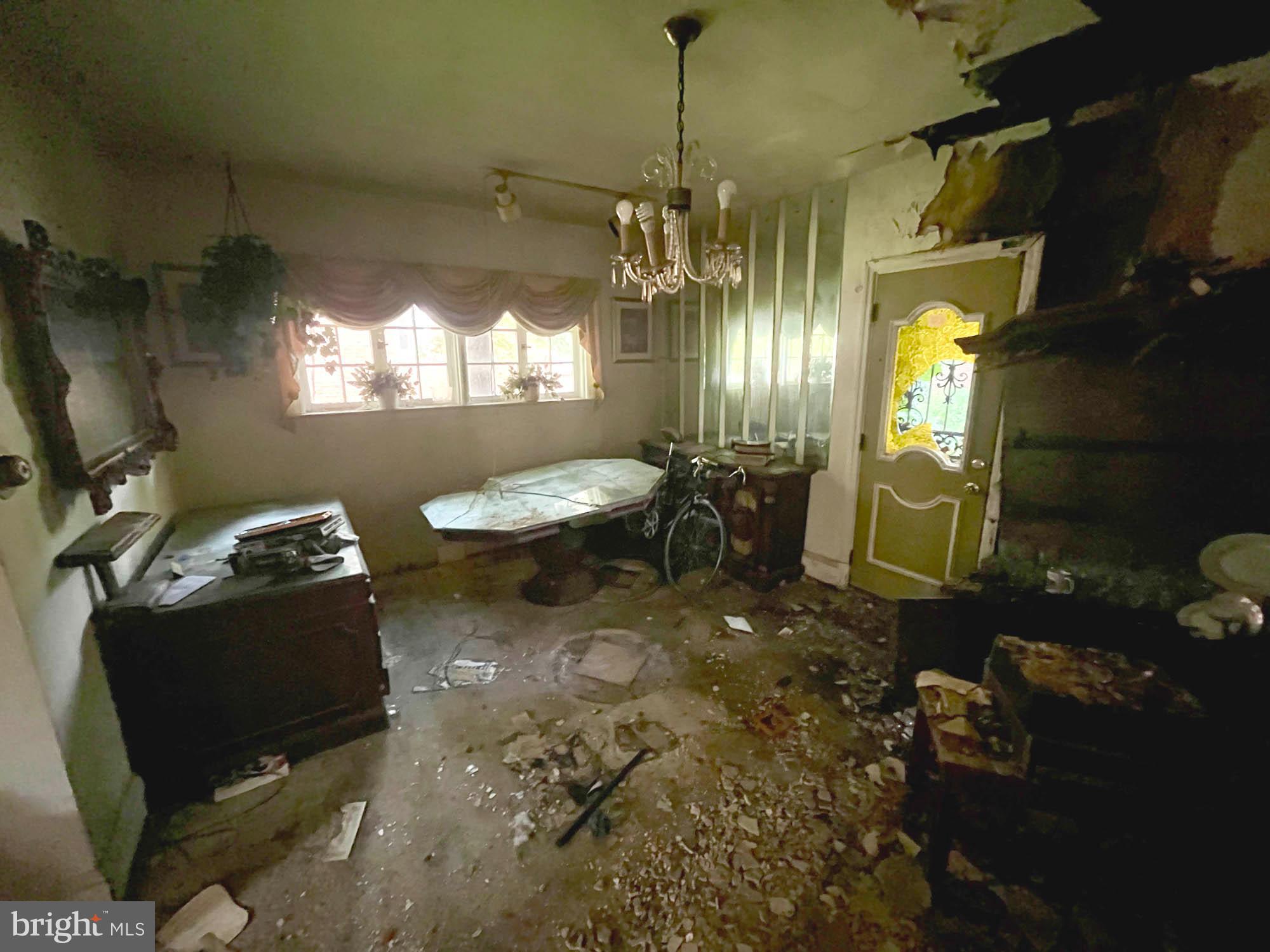 EDNOR GARDENS - LAKESIDE - Residential