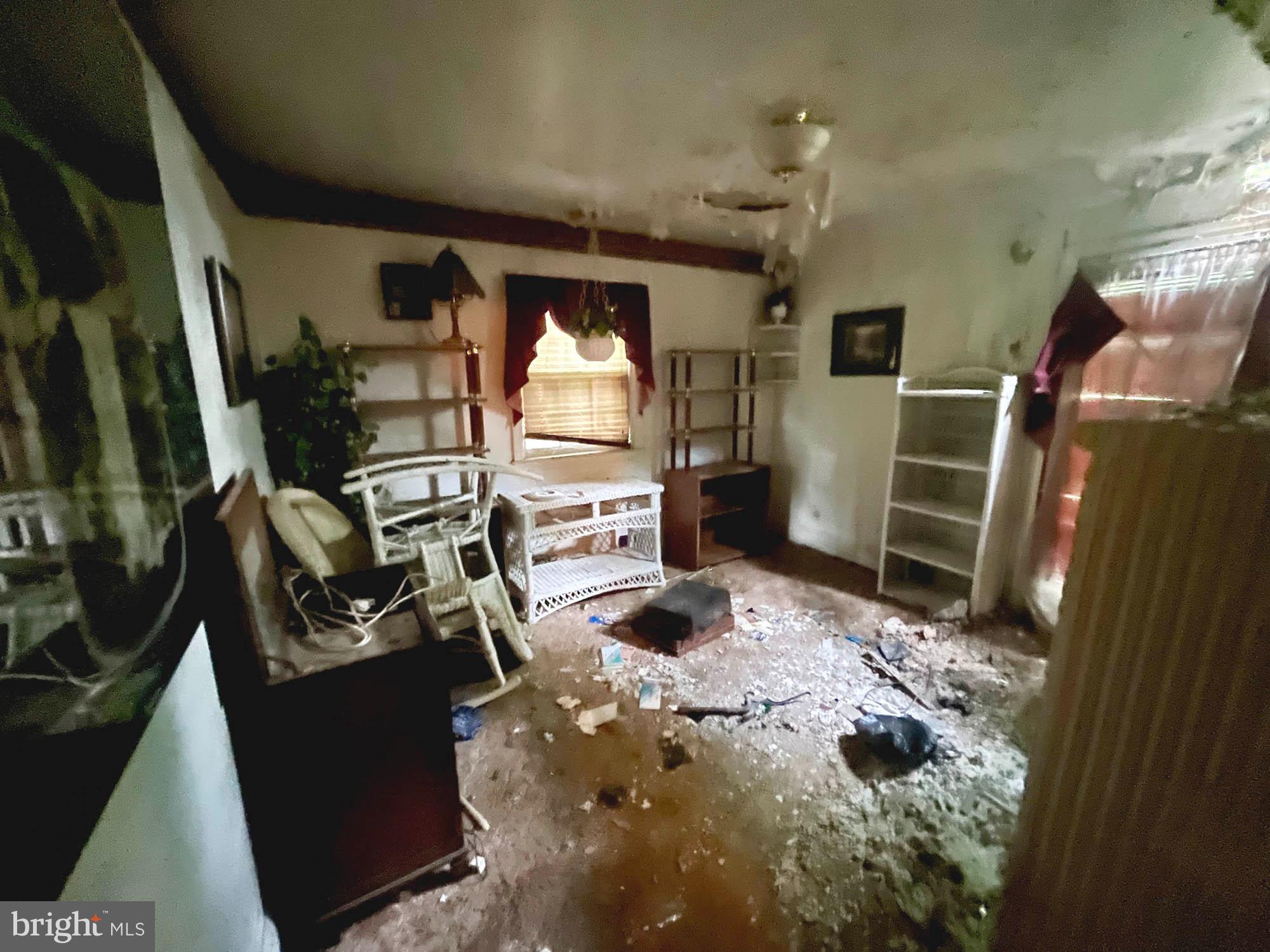 EDNOR GARDENS - LAKESIDE - Residential