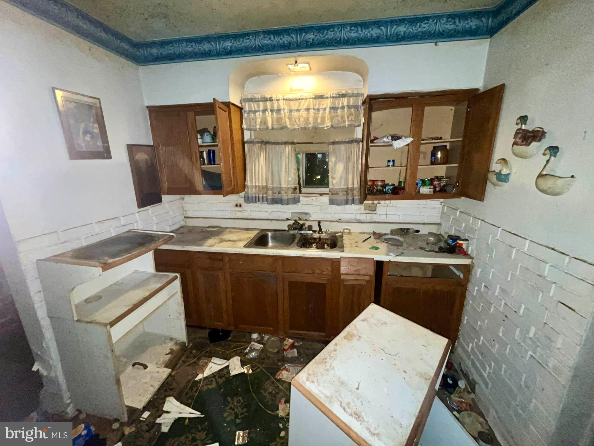 EDNOR GARDENS - LAKESIDE - Residential