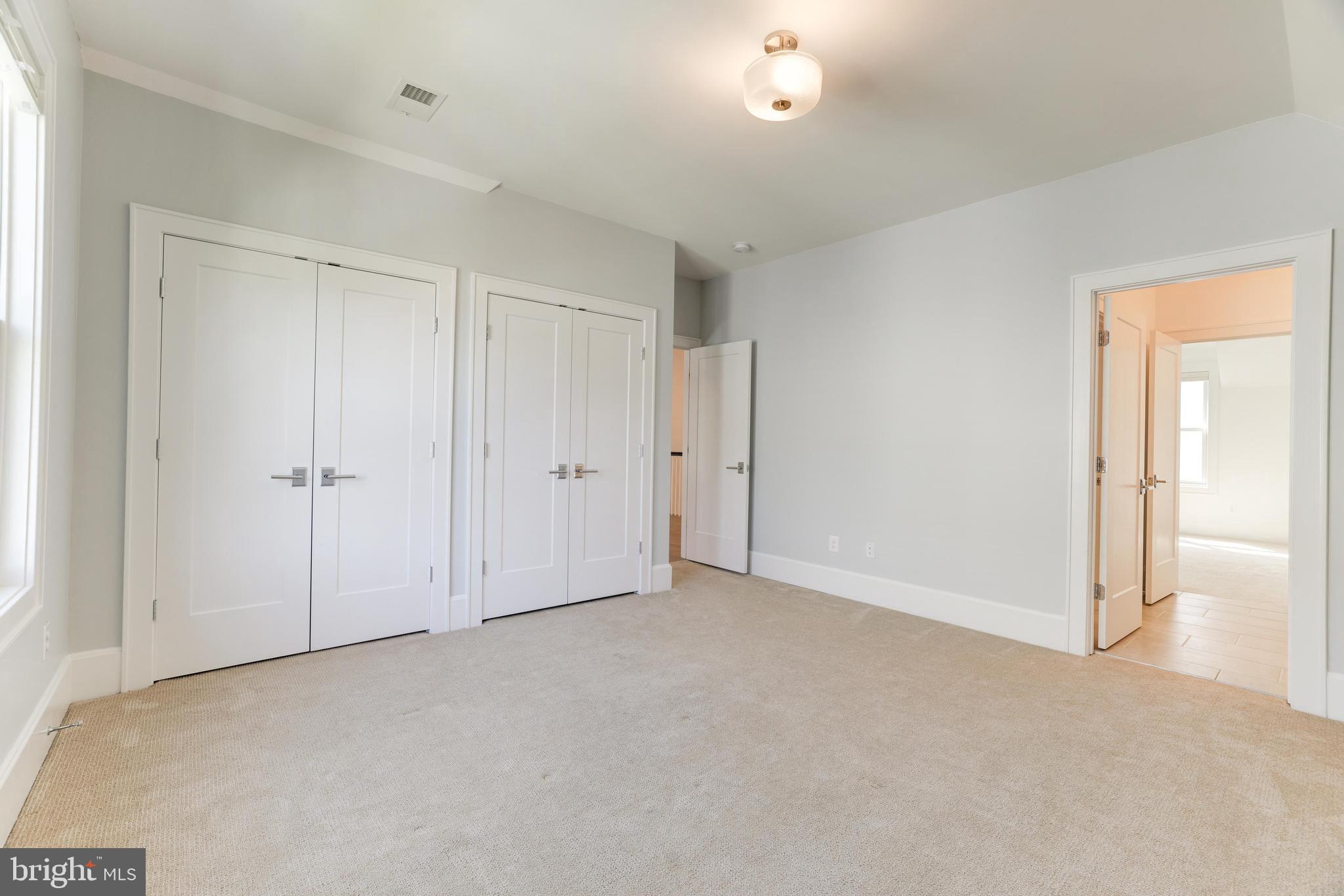 WEST MC LEAN - Residential