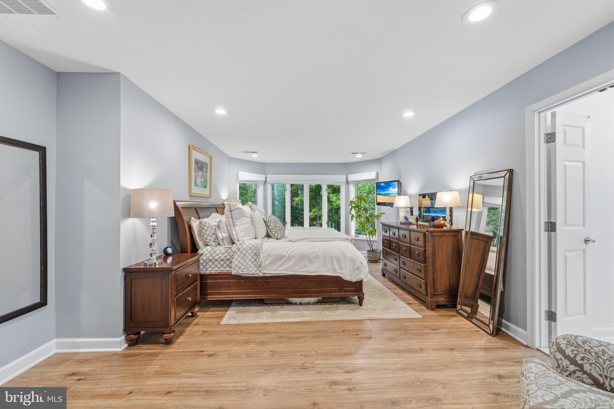 BEAR CREEK - Residential