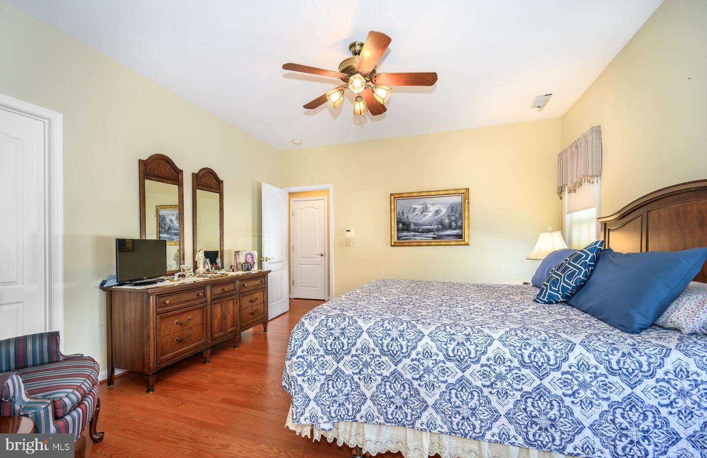 EASTON CLUB EAST - Residential