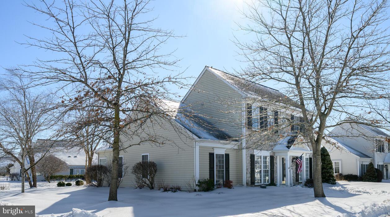 EASTON CLUB EAST - Residential