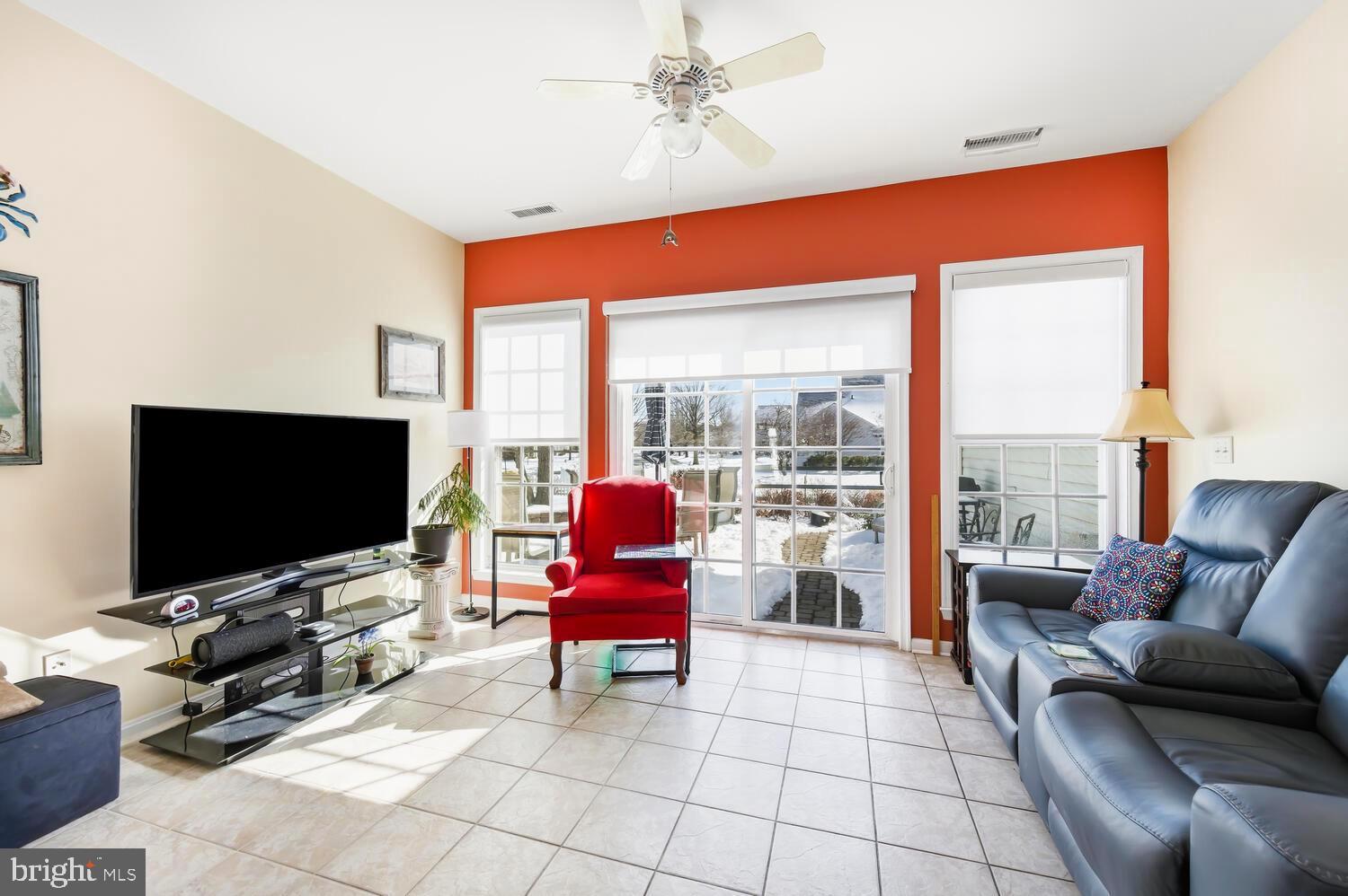 EASTON CLUB EAST - Residential