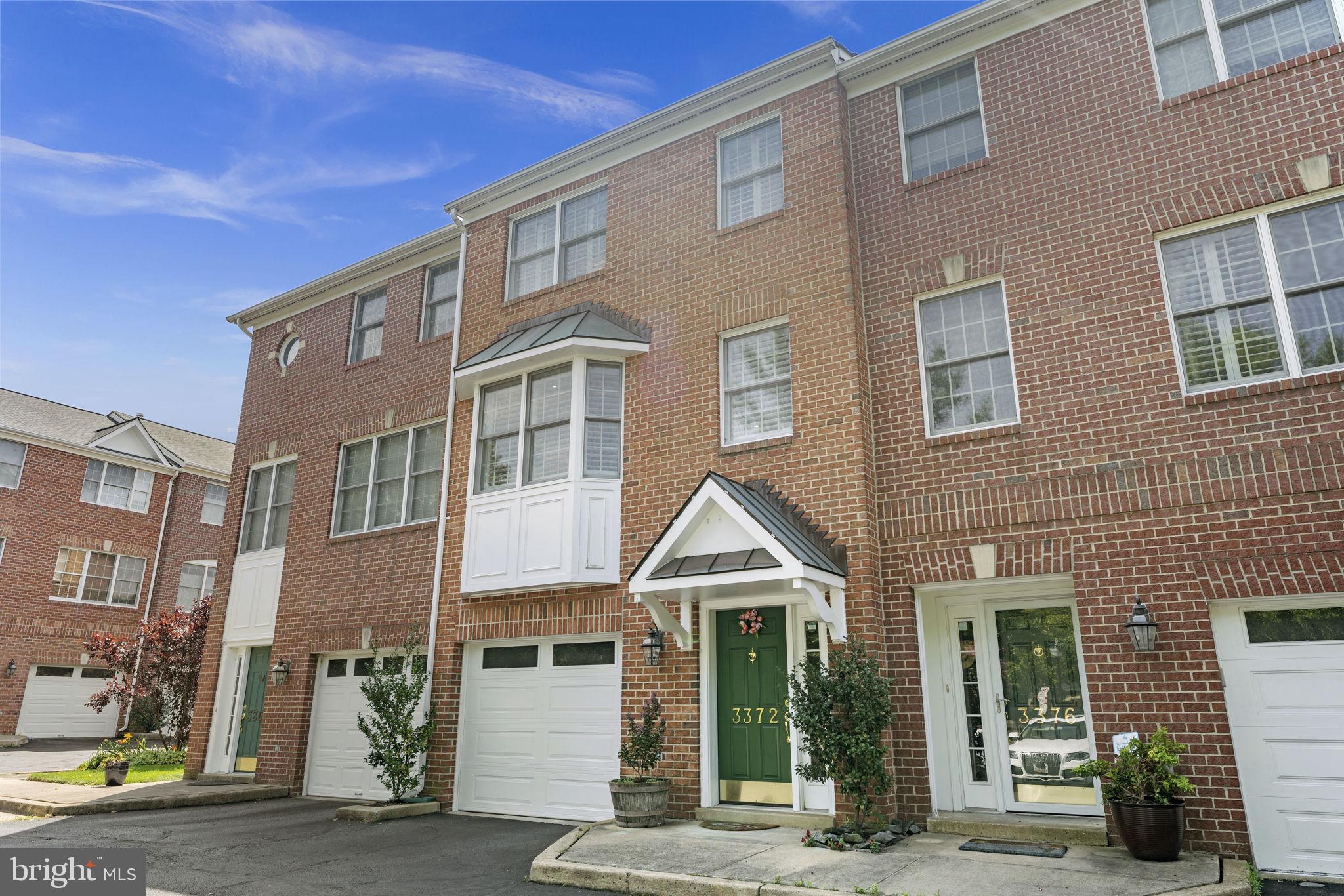 ARLINGTON HEIGHTS - Residential Lease