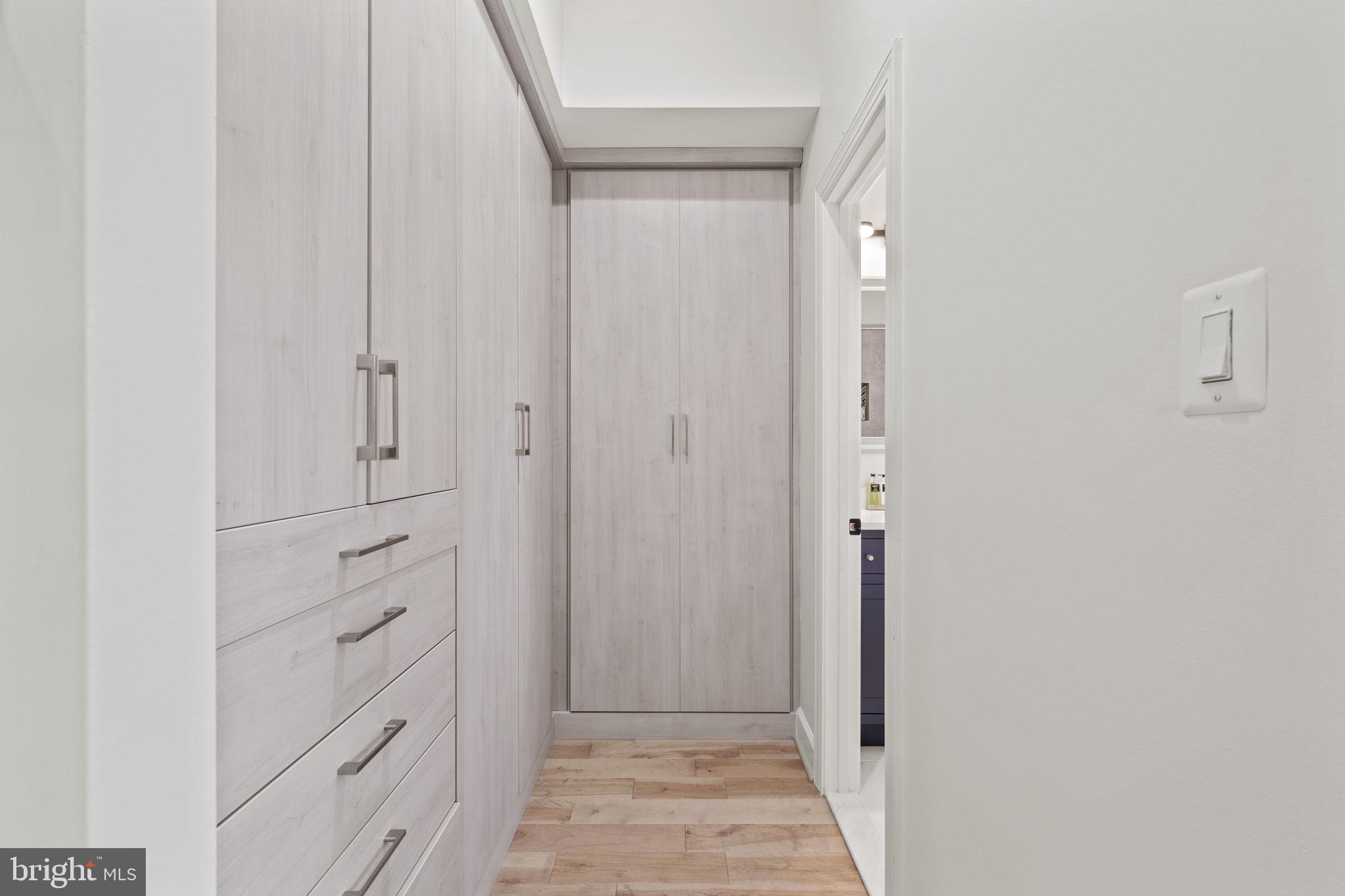 ARLINGTON HEIGHTS - Residential Lease