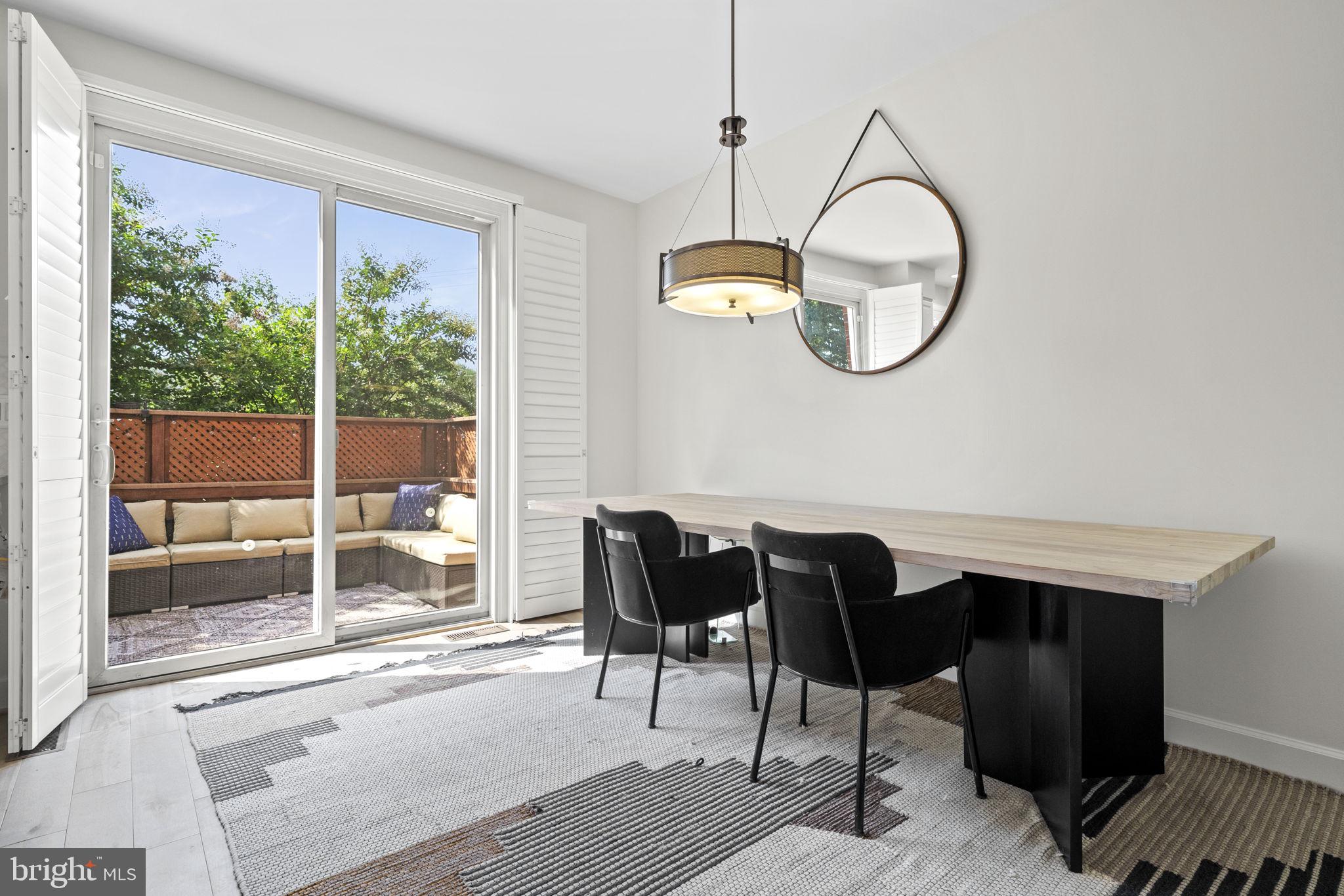 ARLINGTON HEIGHTS - Residential Lease