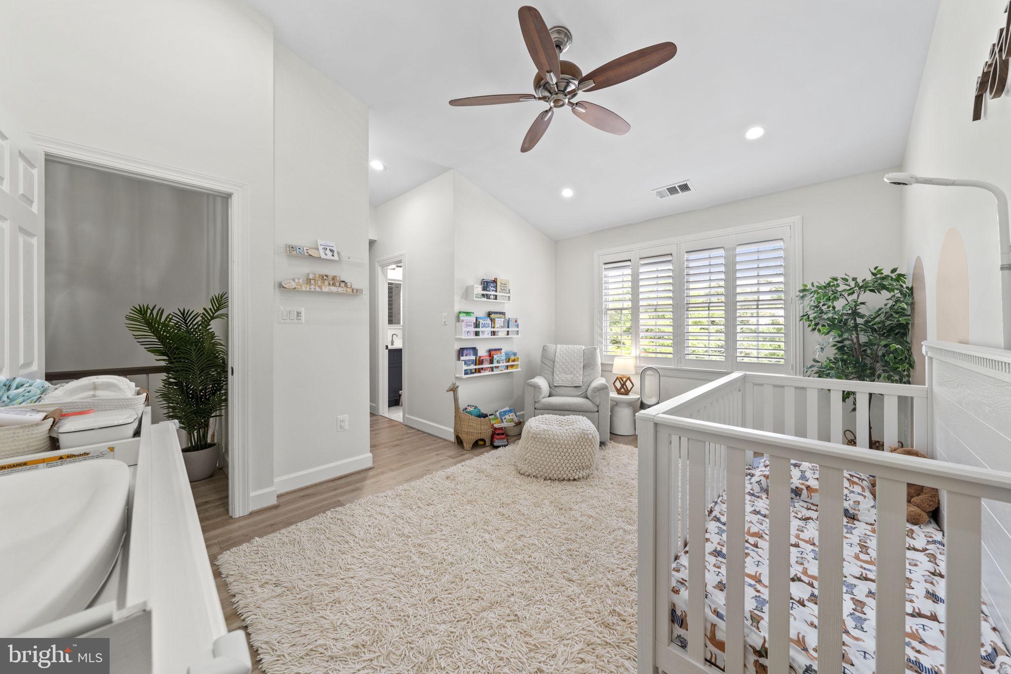 ARLINGTON HEIGHTS - Residential Lease