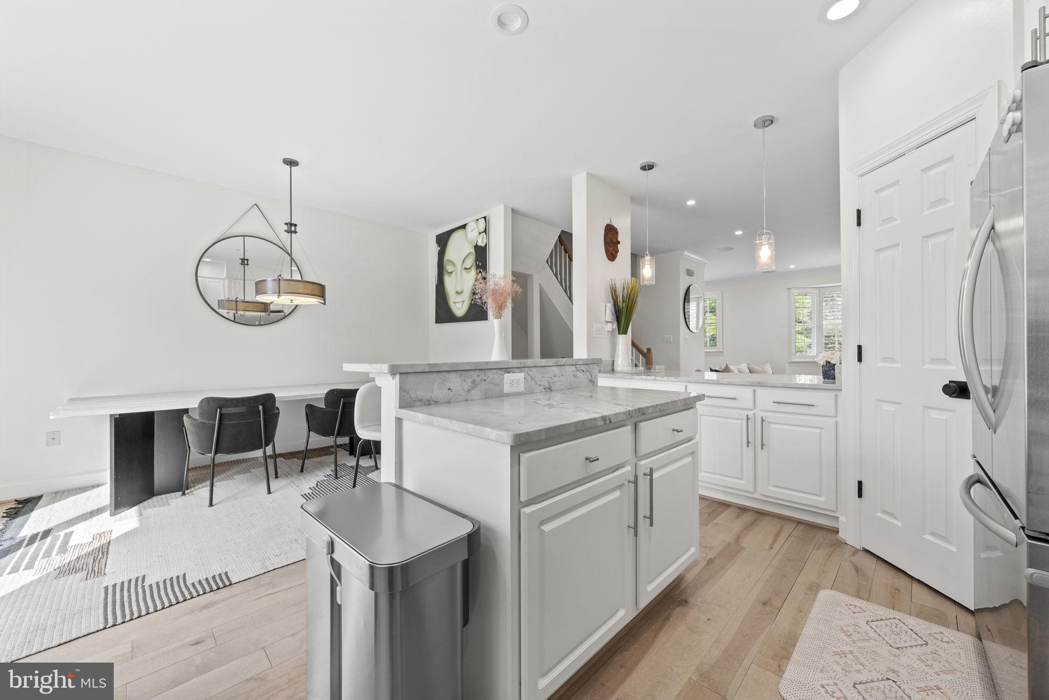 ARLINGTON HEIGHTS - Residential Lease