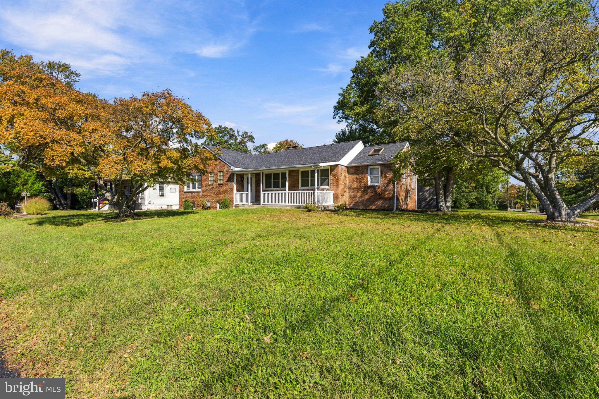 30 S BROWNING AVENUE