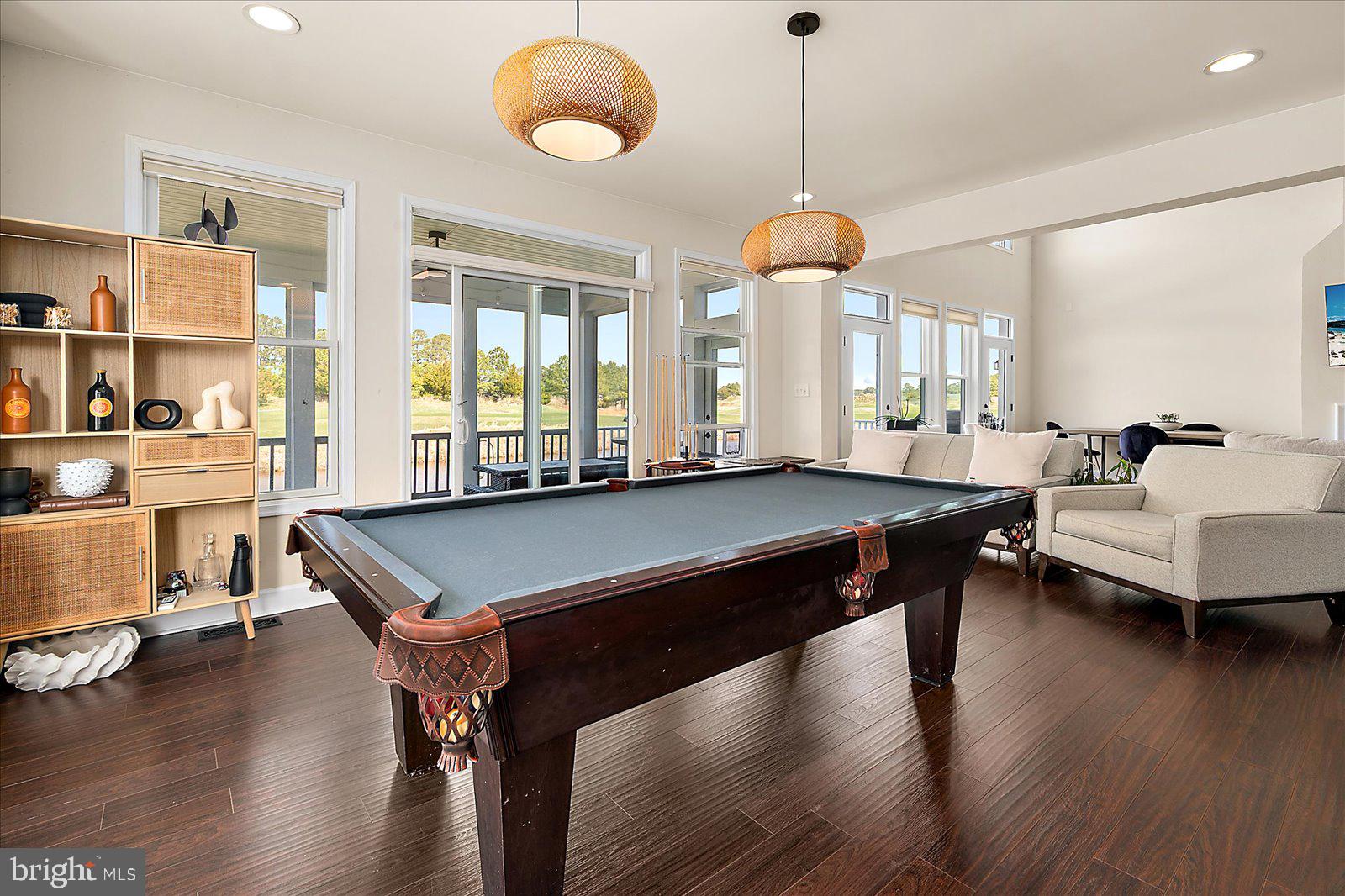 GLEN RIDDLE - Residential