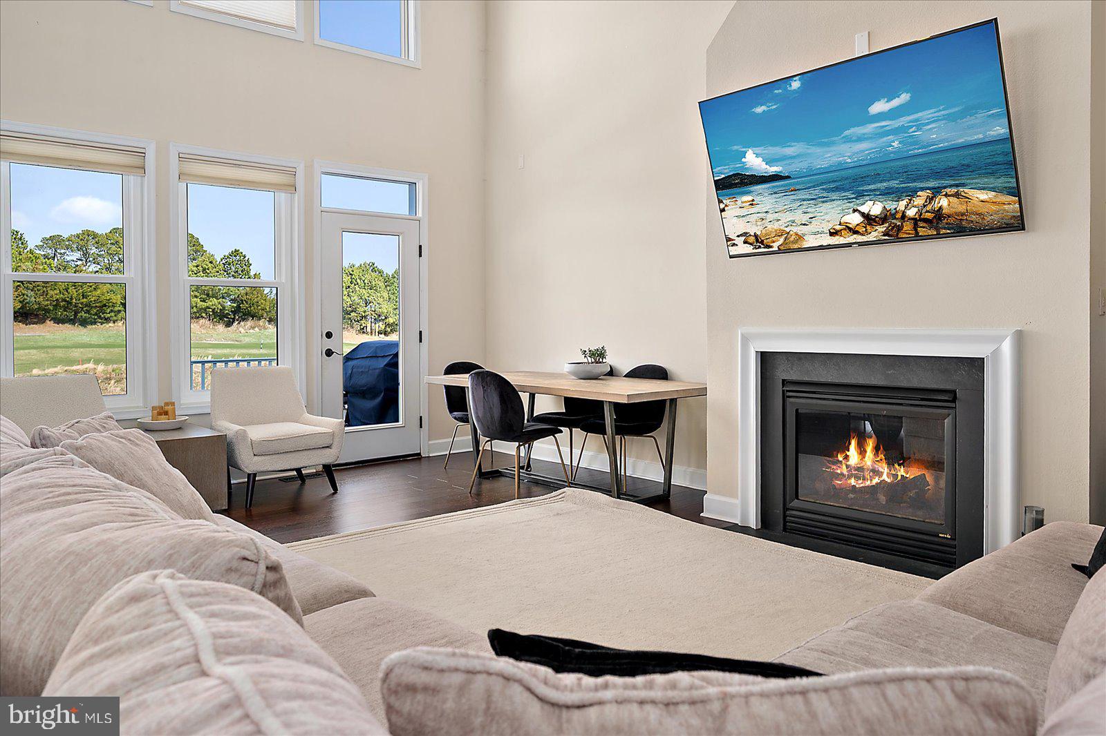 GLEN RIDDLE - Residential