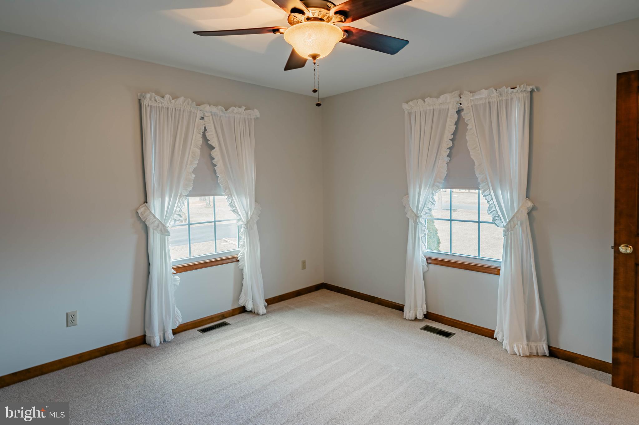 LITTLE CREEK - Residential